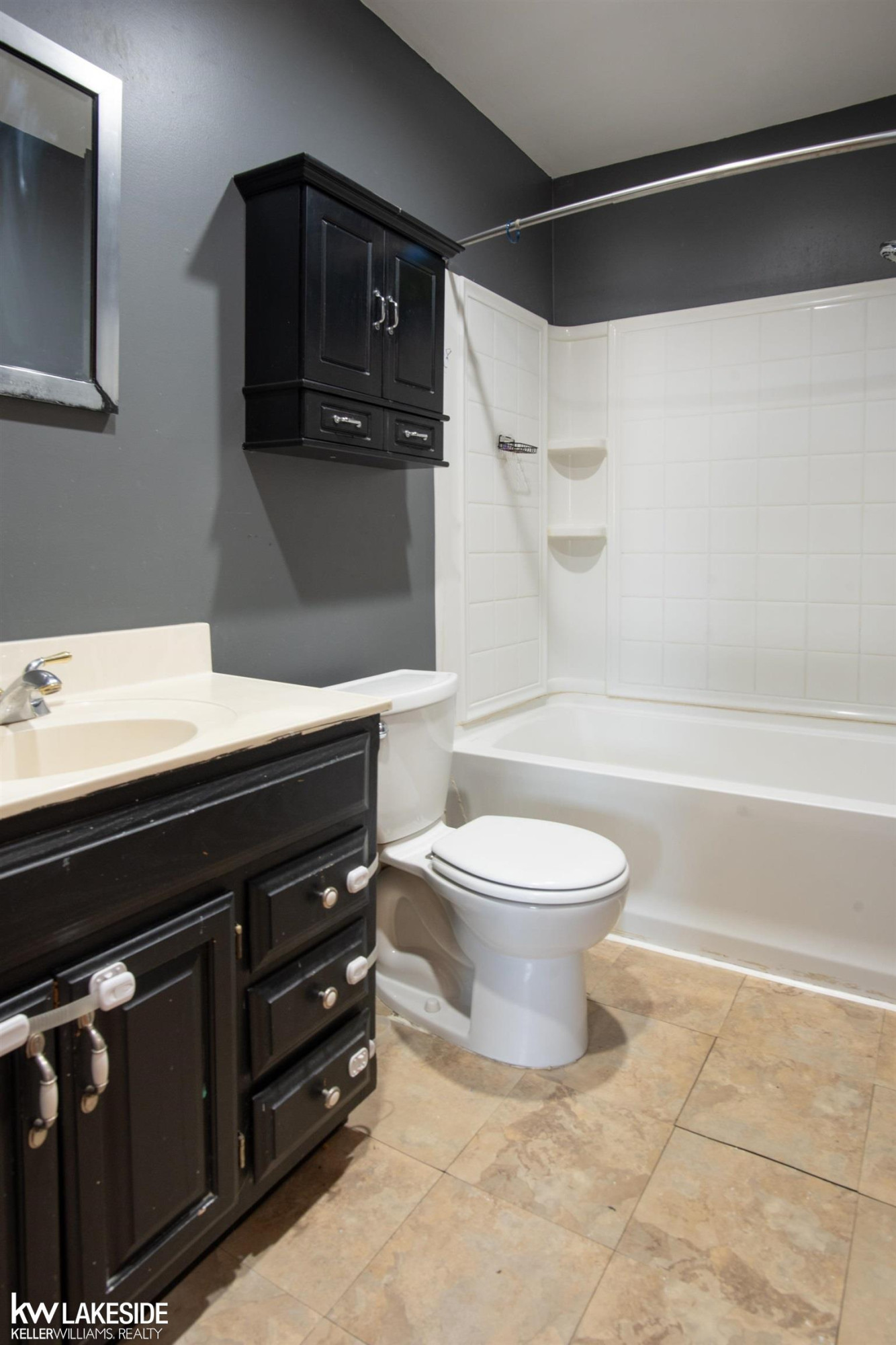 28627 Maple Street, Roseville, MI 48066 — Photo 8