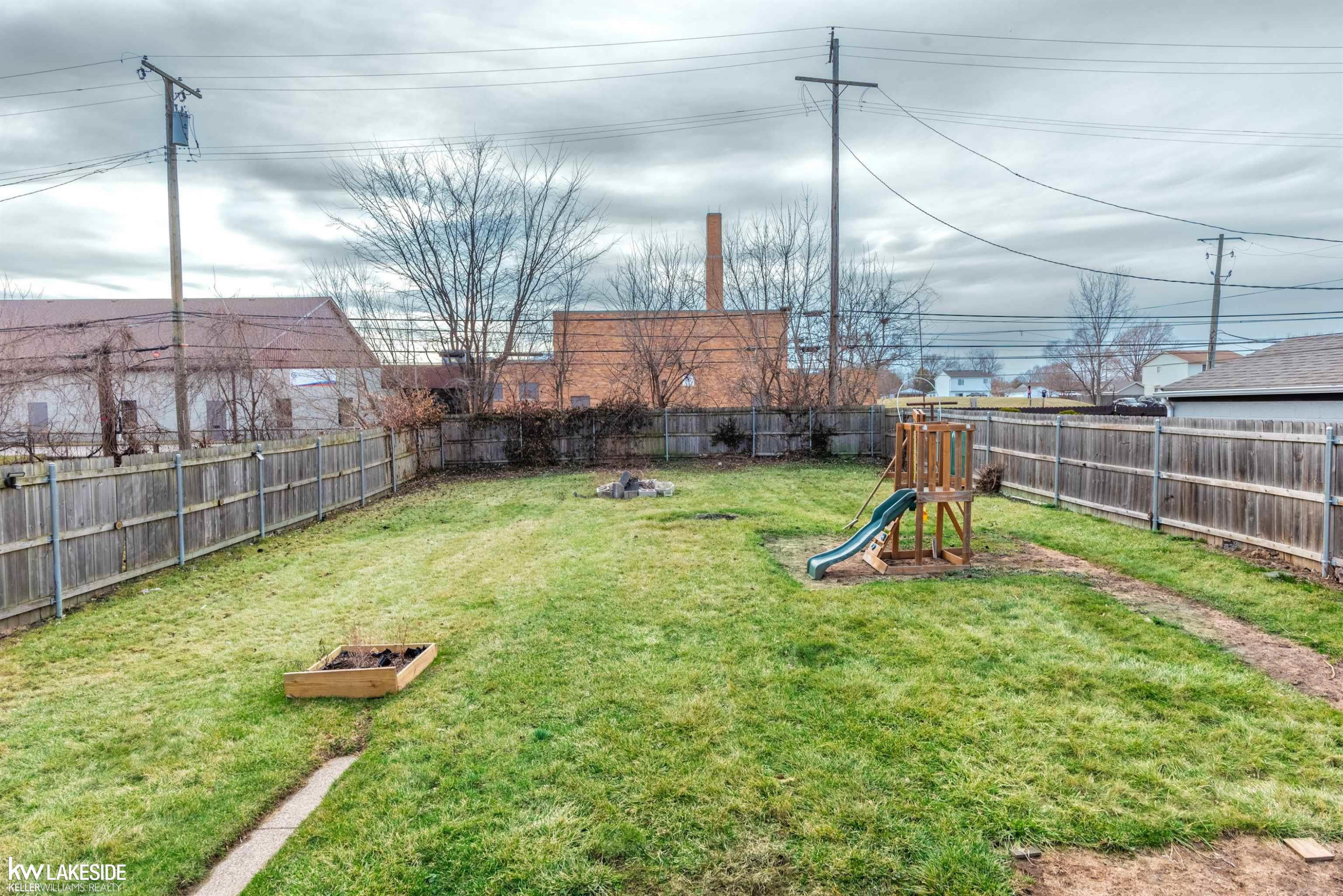 28627 Maple Street, Roseville, MI 48066 — Photo 21