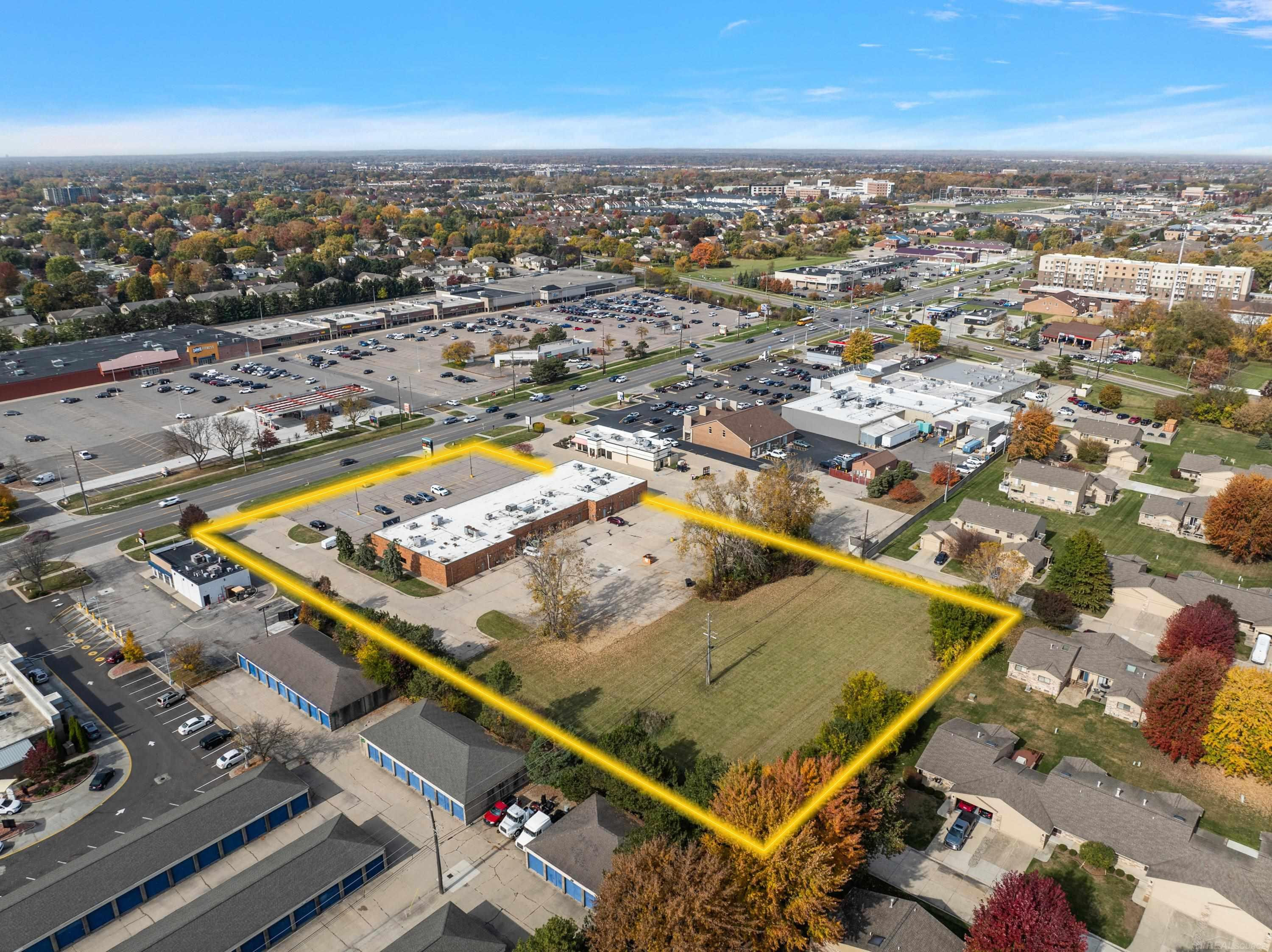 41560 - 41660 Garfield Road, Garfield Landing, Clinton Twp, MI 48038 — Photo 6