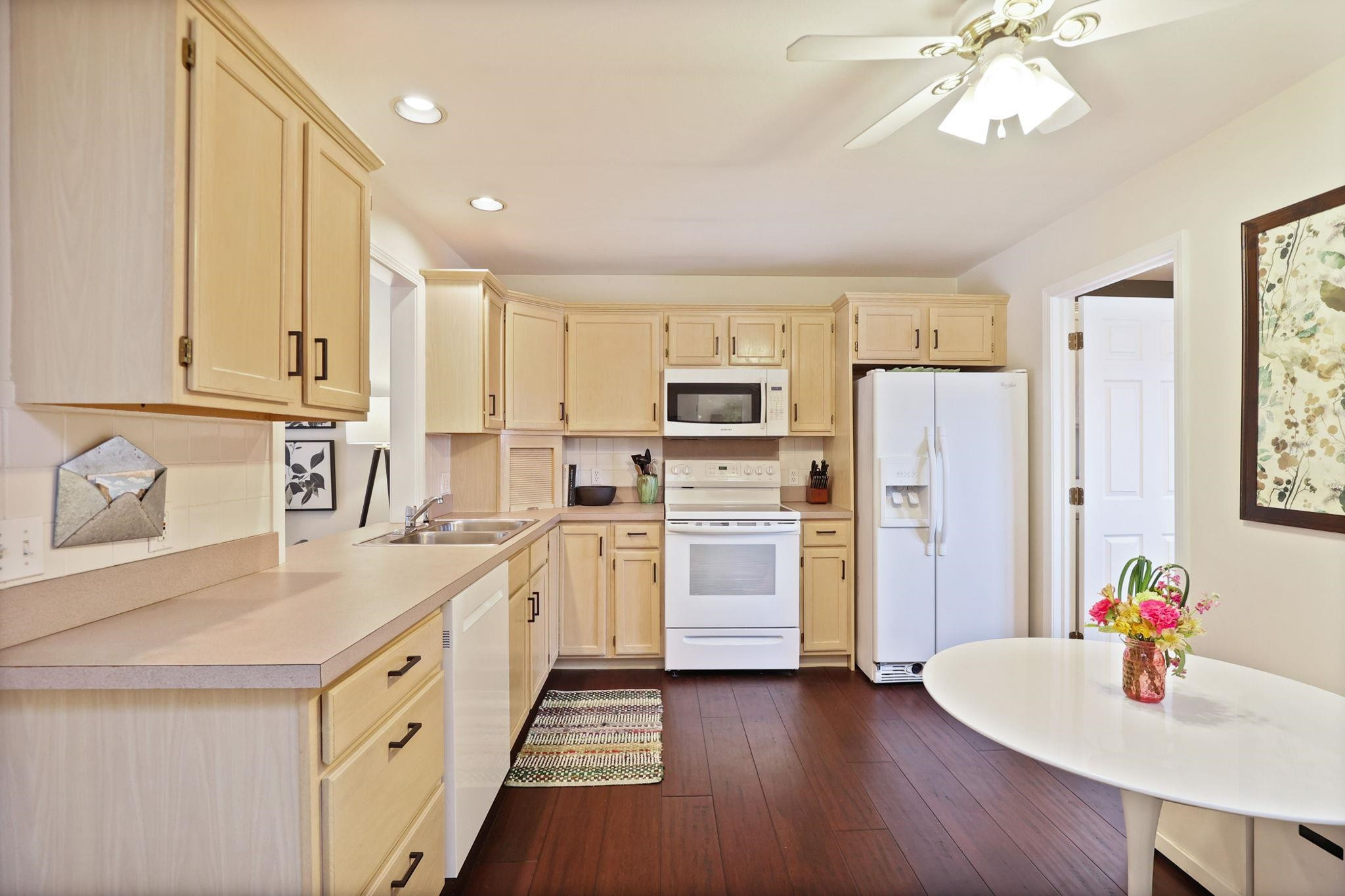 6 Wilshire Drive, Frankenmuth, MI 48734 — Photo 15