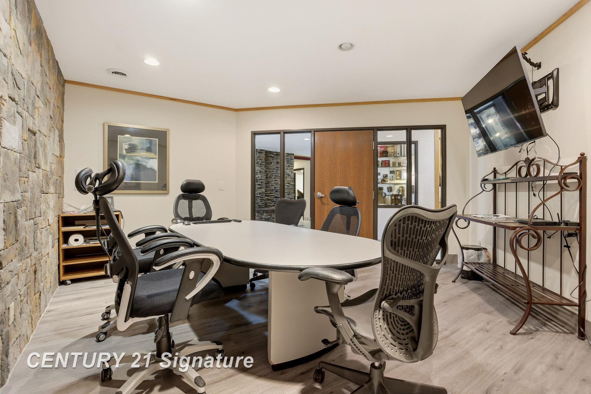 3167 Enterprise Drive, Saginaw, MI 48603 — Photo 6