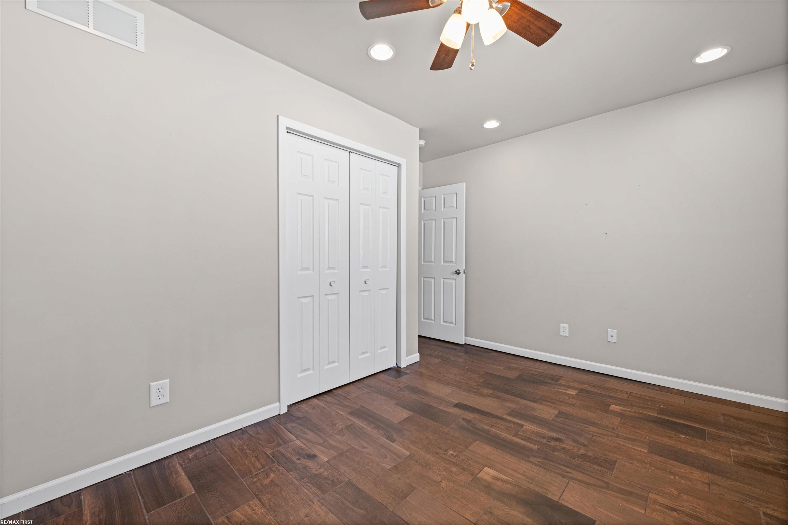 29139 Milton Avenue, Madison Heights, MI 48071 — Photo 12