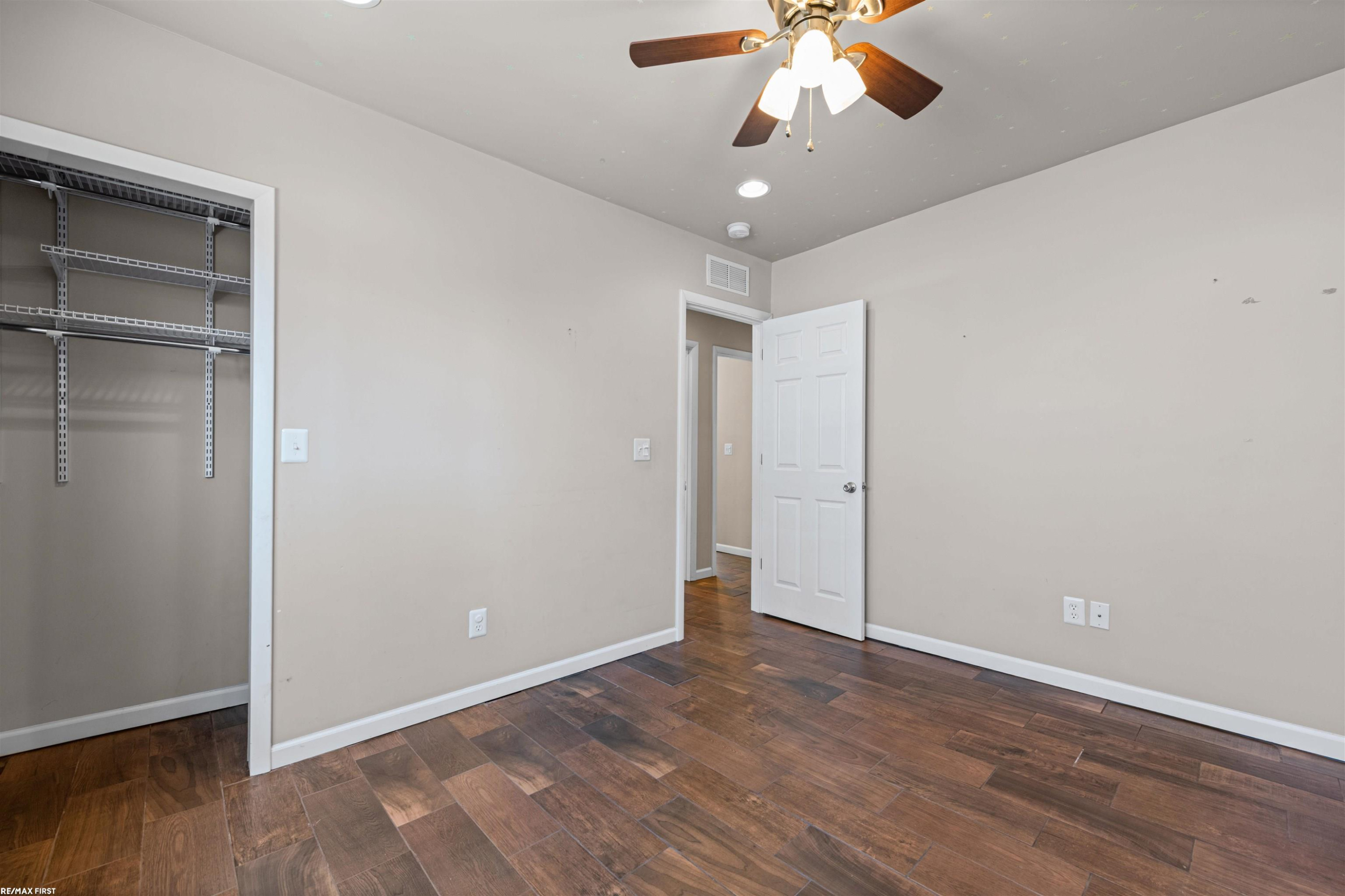 29139 Milton Avenue, Madison Heights, MI 48071 — Photo 16