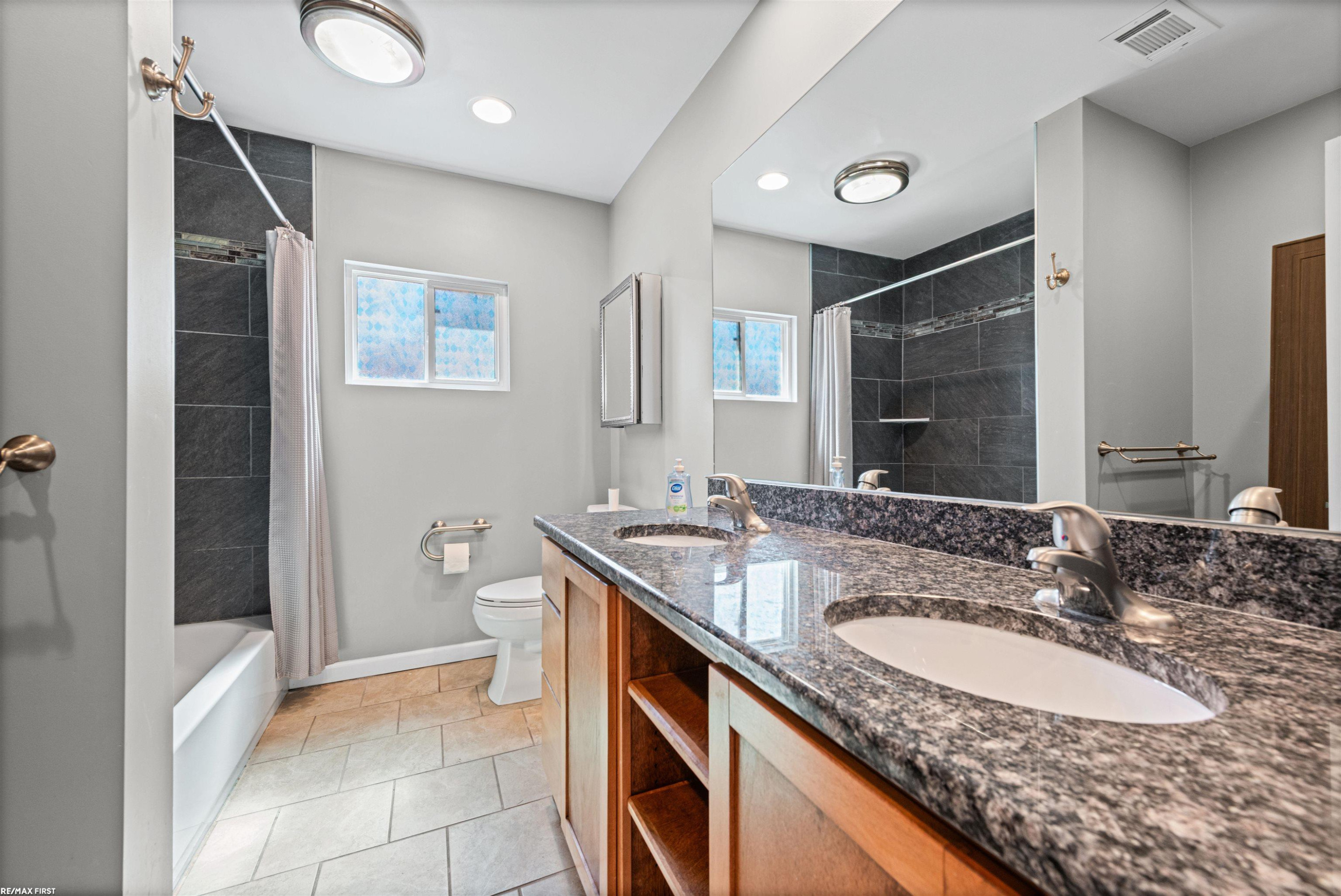 29139 Milton Avenue, Madison Heights, MI 48071 — Photo 17