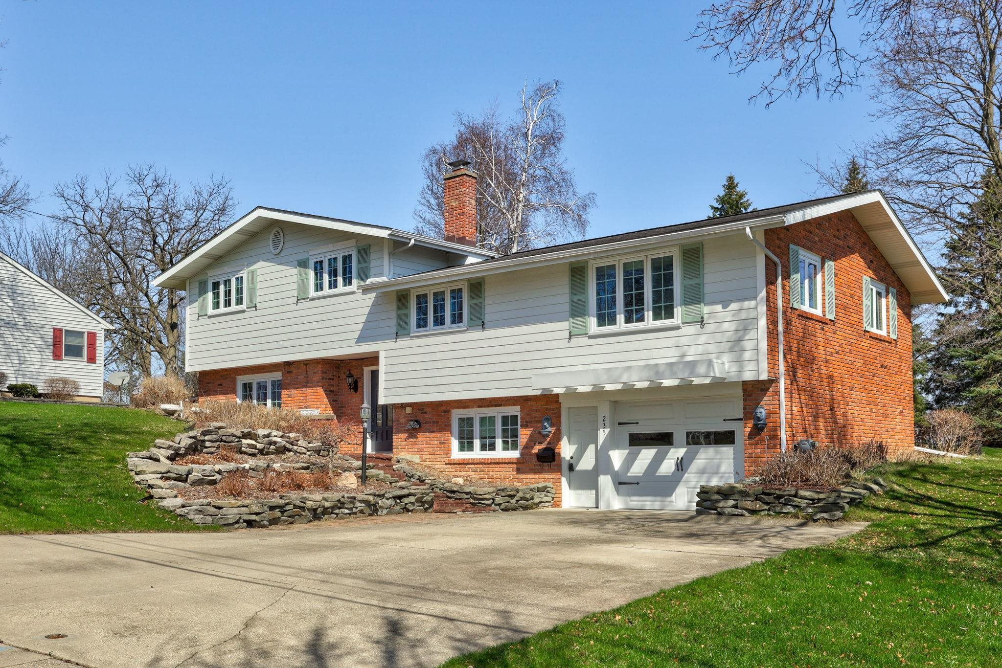 235 Cherry Street, Frankenmuth, MI 48734 — Photo 2