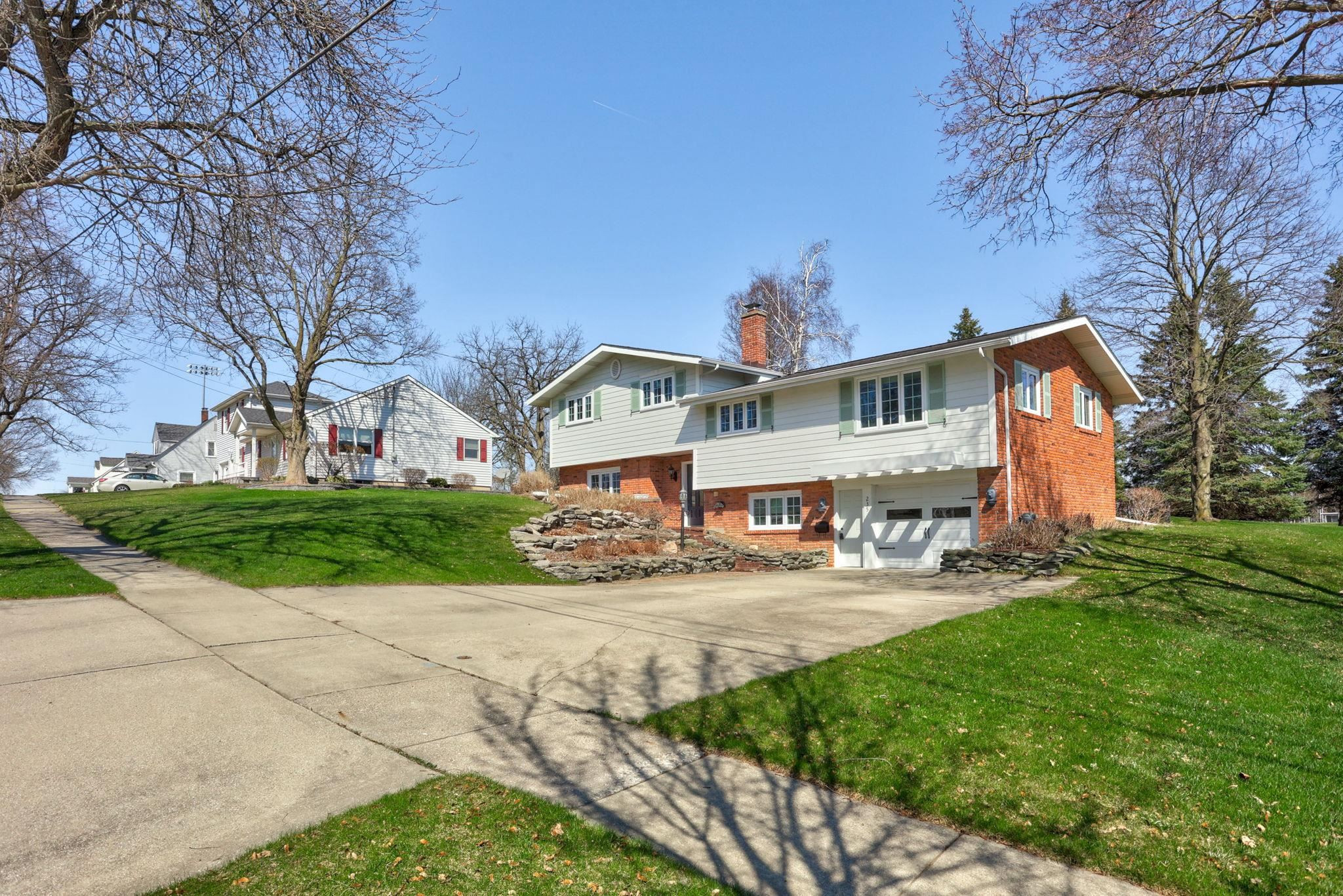 235 Cherry Street, Frankenmuth, MI 48734 — Photo 4