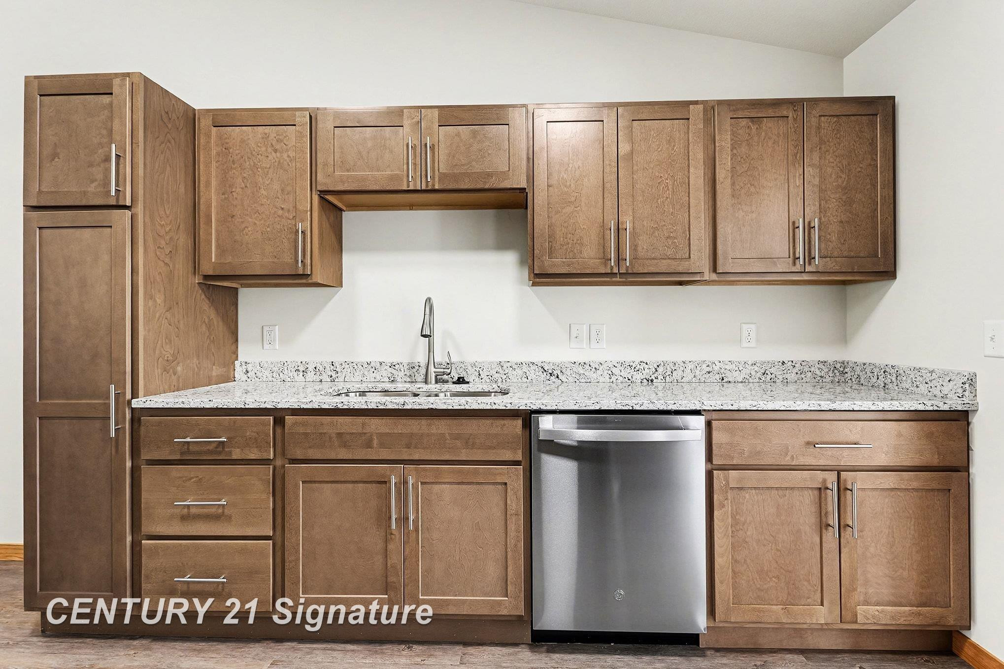 8487 N River Rock Drive, Freeland, MI 48623 — Photo 8