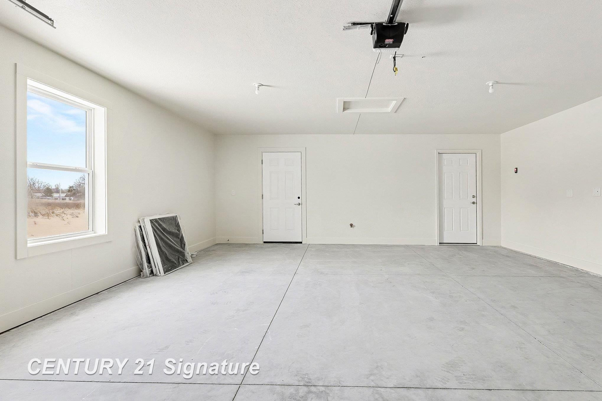 8487 N River Rock Drive, Freeland, MI 48623 — Photo 22