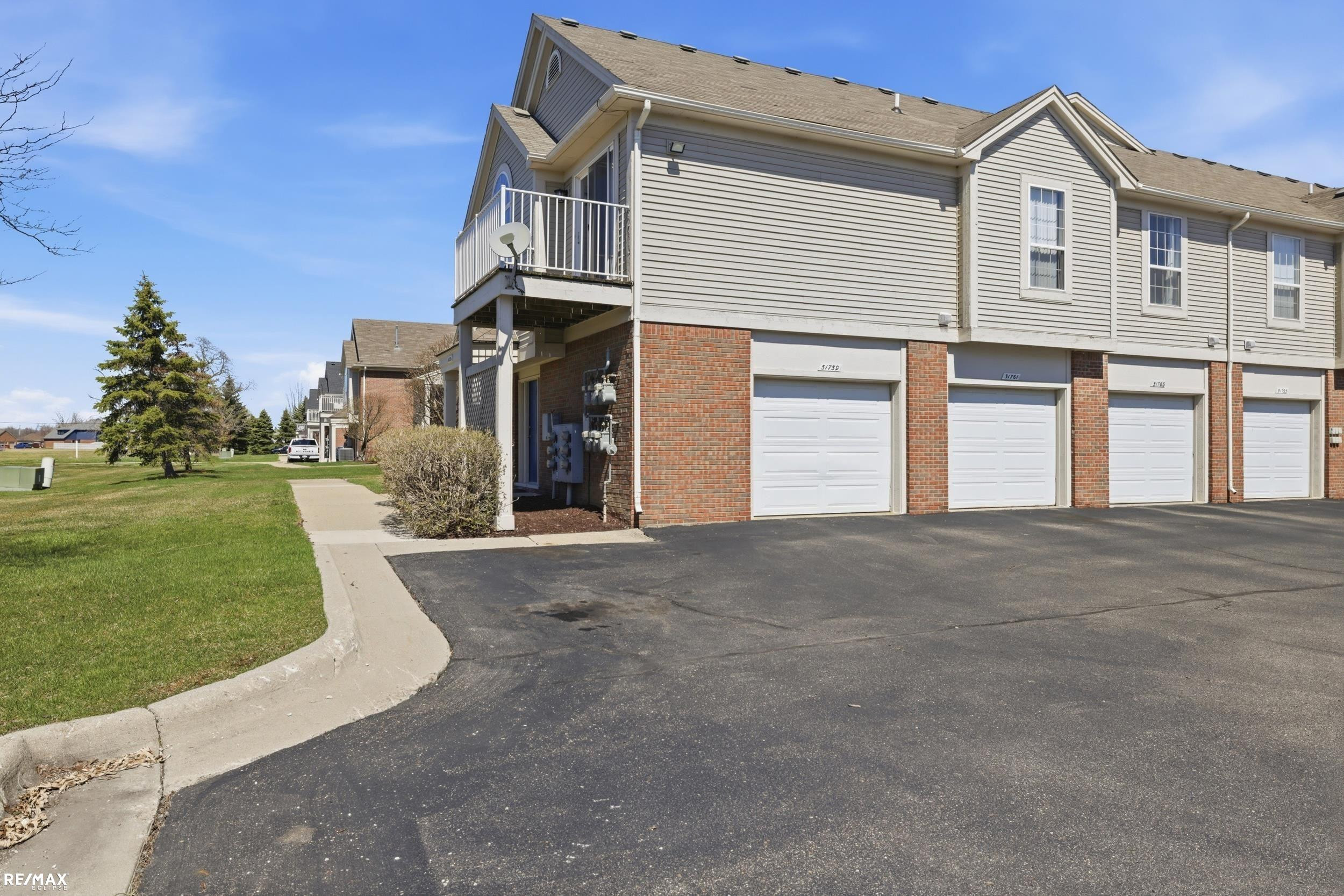 51759 Adler Park Drive, New Baltimore, MI — Photo 2