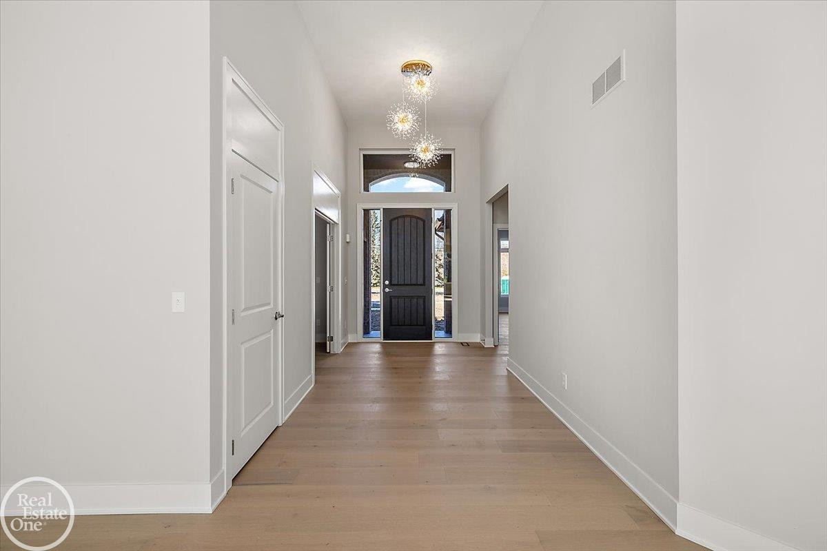 880 Hemlock Drive, Addison, MI 48370 — Photo 5