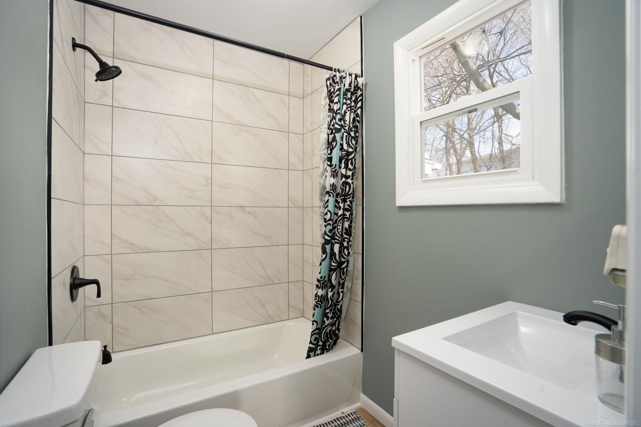 839 N East Avenue, Jackson, MI 49202 — Photo 22