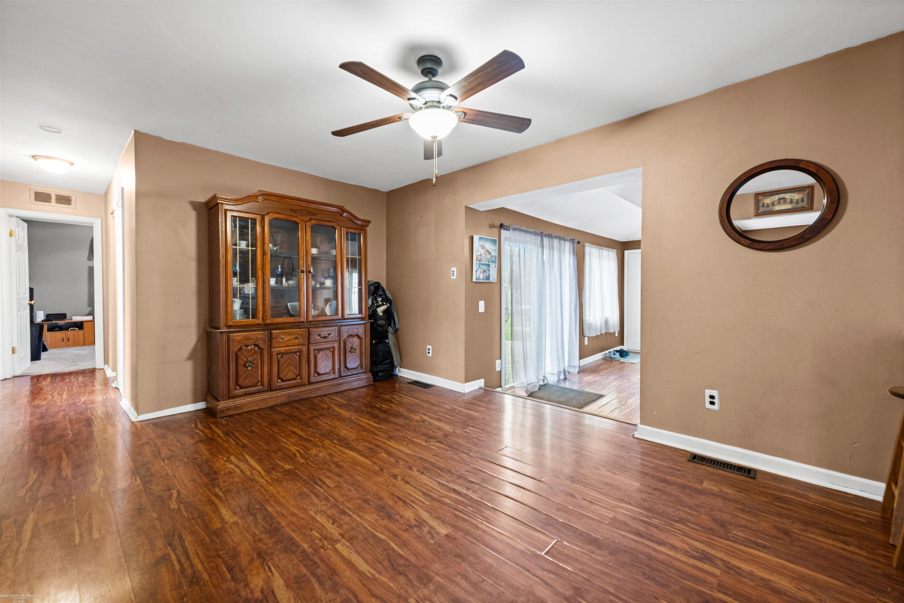 25312 Saint Christopher St Street, MI — Photo 11