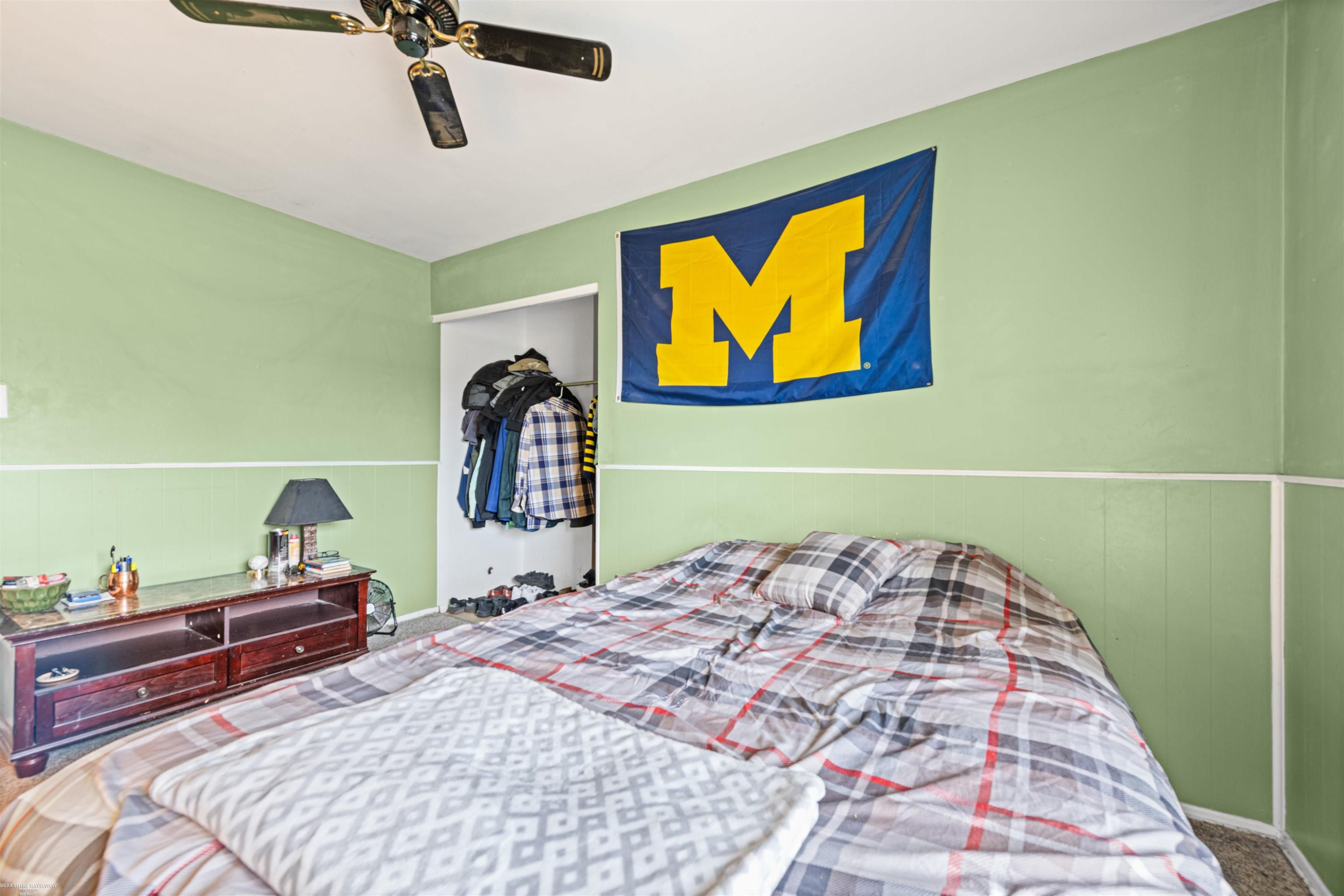 25312 Saint Christopher St Street, MI — Photo 20