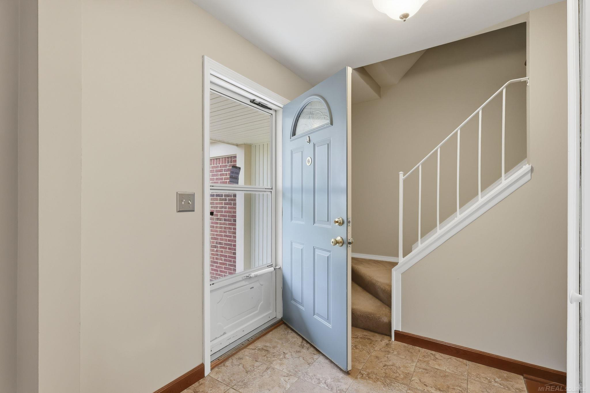 54173 Avondale Drive, New Baltimore, MI 48047 — Photo 3