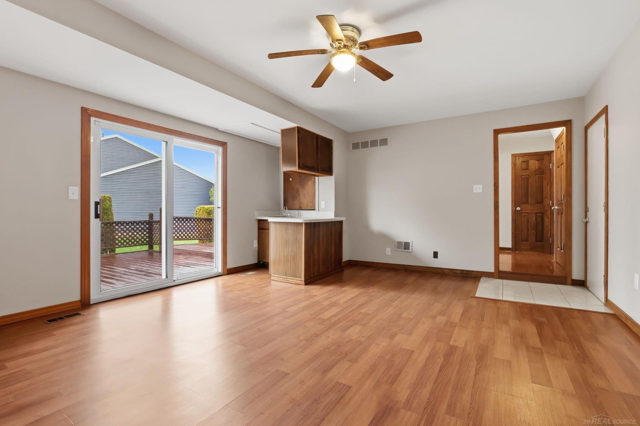 54173 Avondale Drive, New Baltimore, MI 48047 — Photo 13
