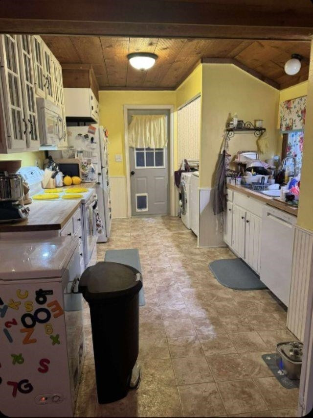 216 S Chapman Street, Chesaning, MI 48616 — Photo 9