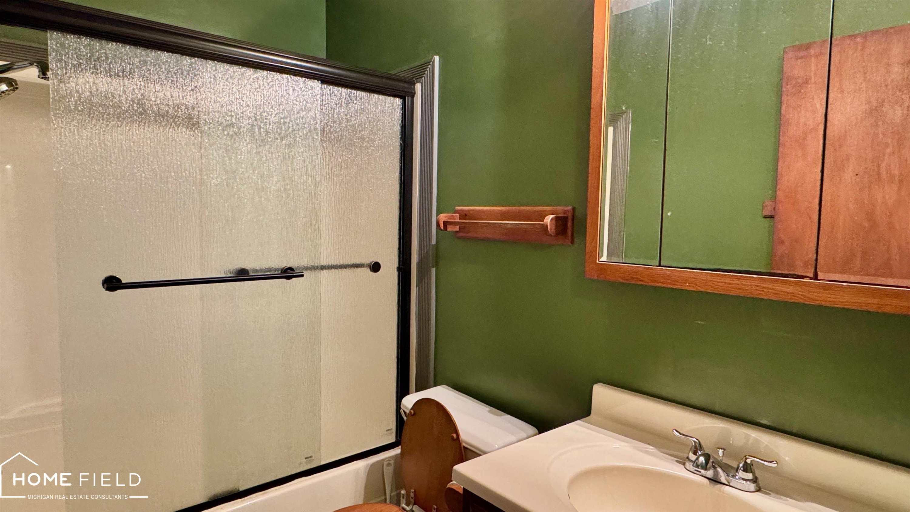 616 W Stewart Street, Owosso, MI 48867 — Photo 7