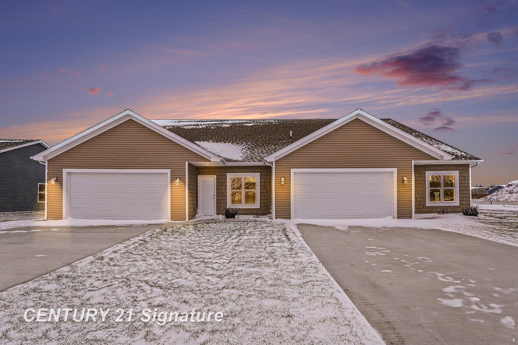 8440 S Valley Spring Lane, Freeland, MI 48623 — Photo 3