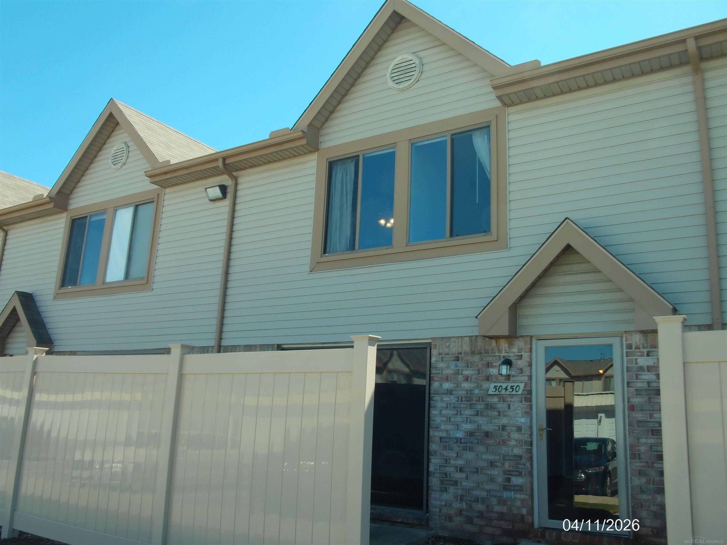 50450 N Bay Run, New Baltimore, MI 48047