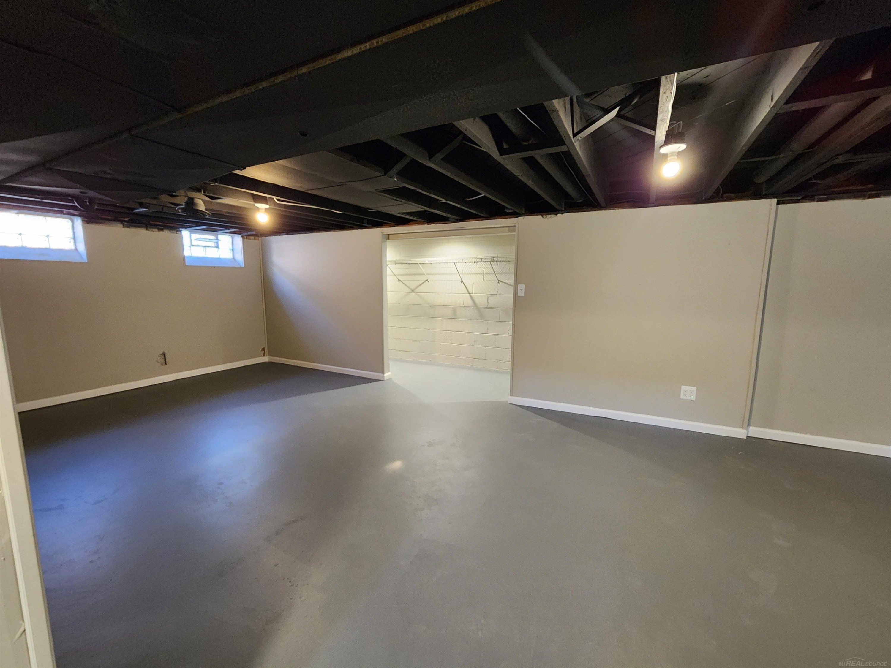 15121 Oak Park Boulevard, Oak Park, MI 48237 — Photo 38