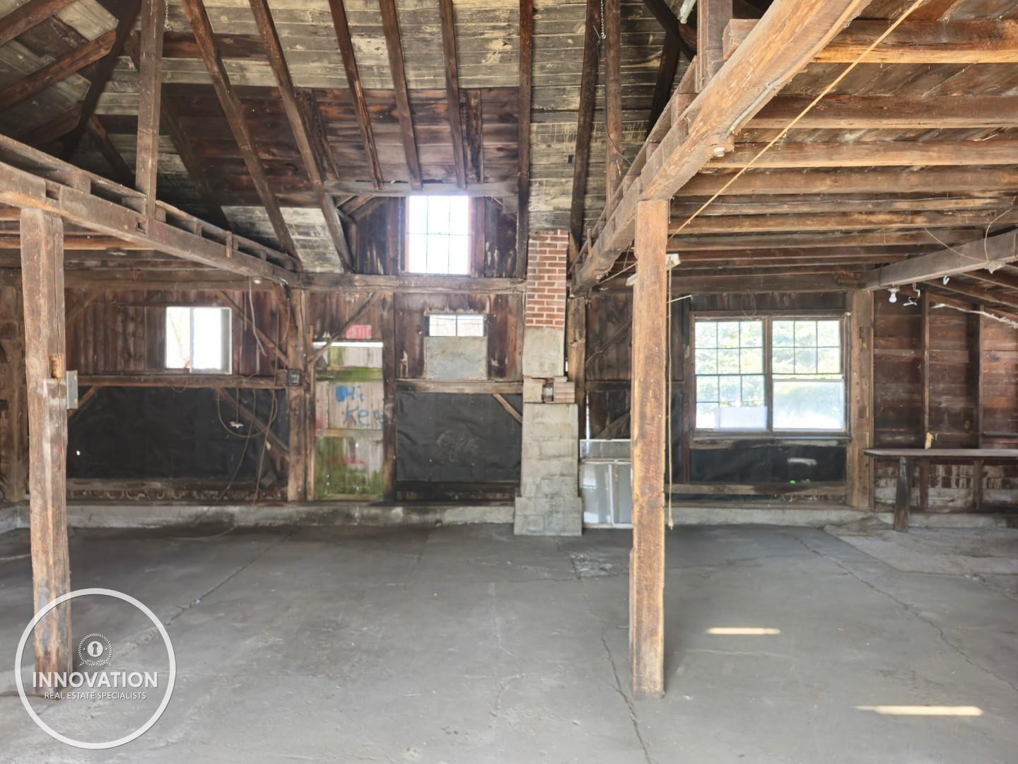 8542 Morris Road, Wales, MI — Photo 30