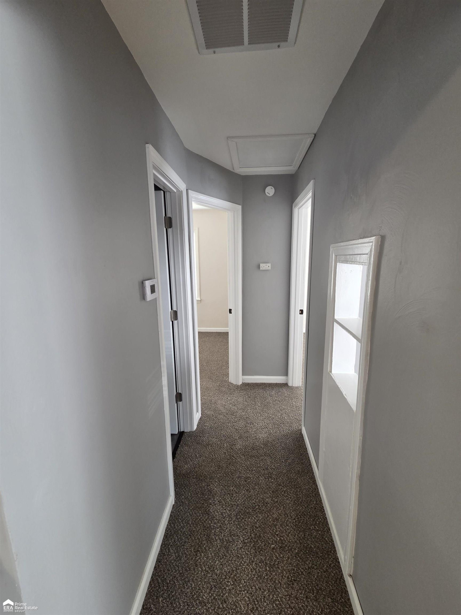 2205 E Whittemore Avenue, Burton, MI 48529 — Photo 9