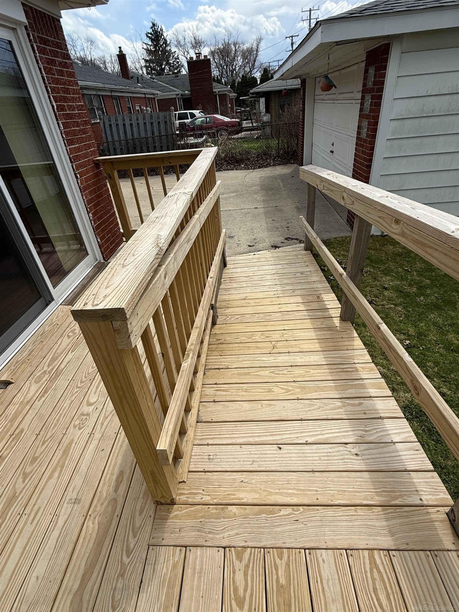 24243 Petersburg Avenue, Eastpointe, MI 48021 — Photo 5