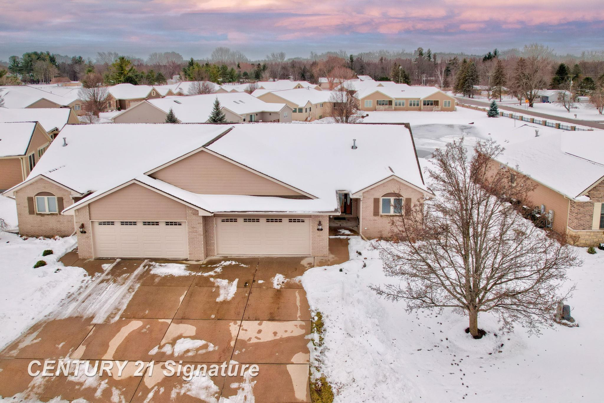 5 Logmark Place, Saginaw, MI 48603 — Photo 42