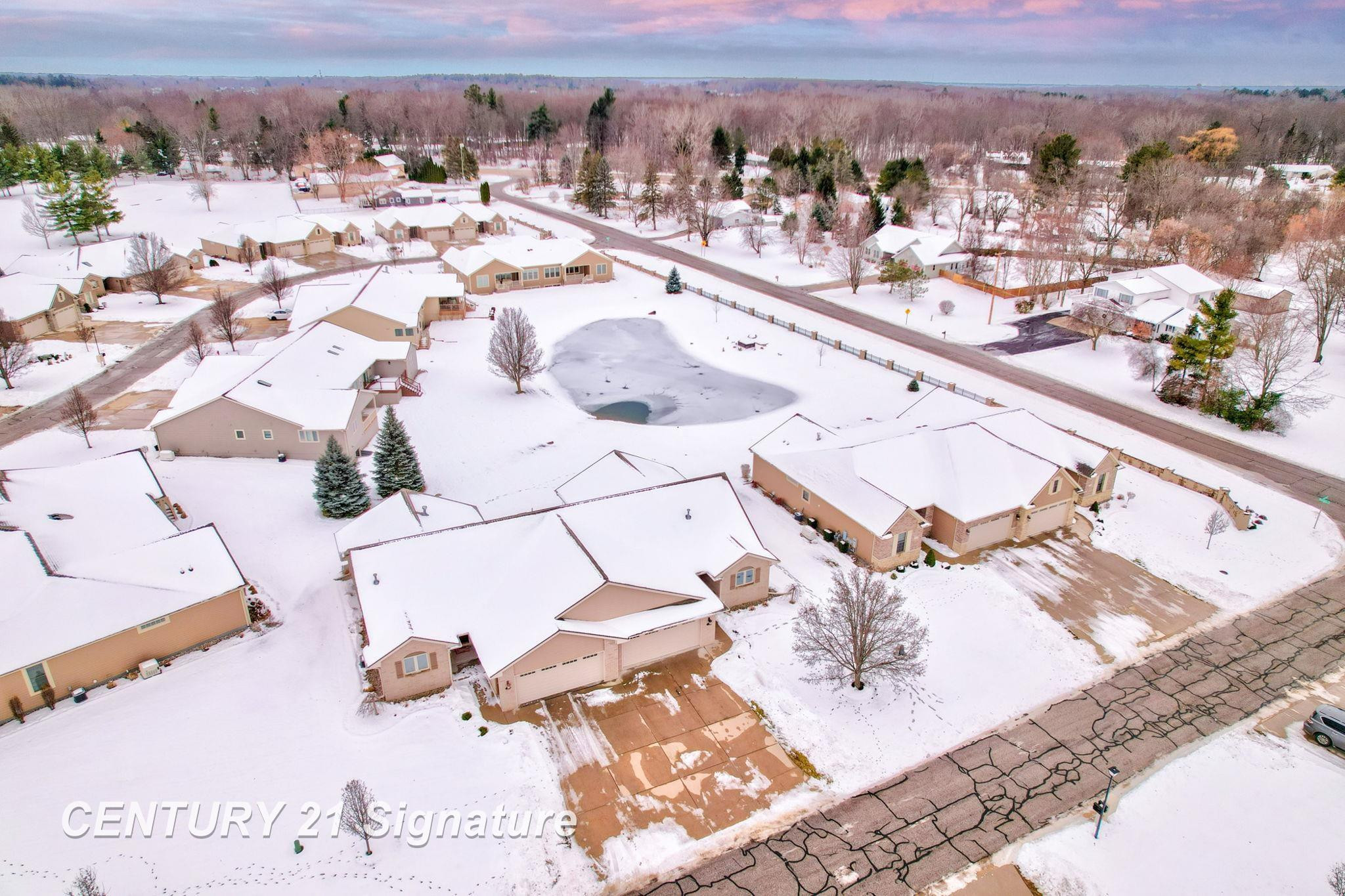 5 Logmark Place, Saginaw, MI 48603 — Photo 44