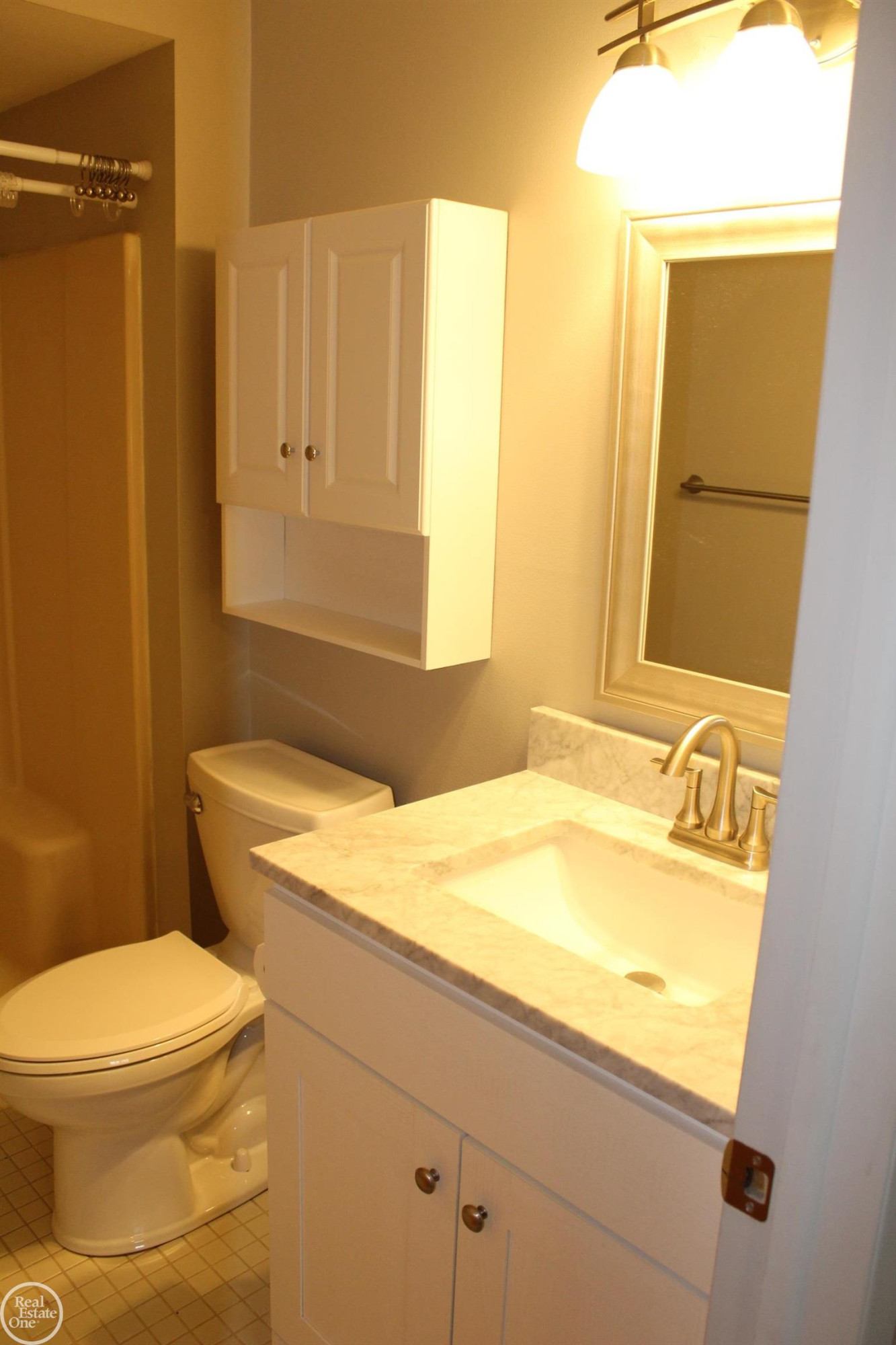 20463 Brandonwood Road, Clinton Twp, MI 48038 — Photo 8