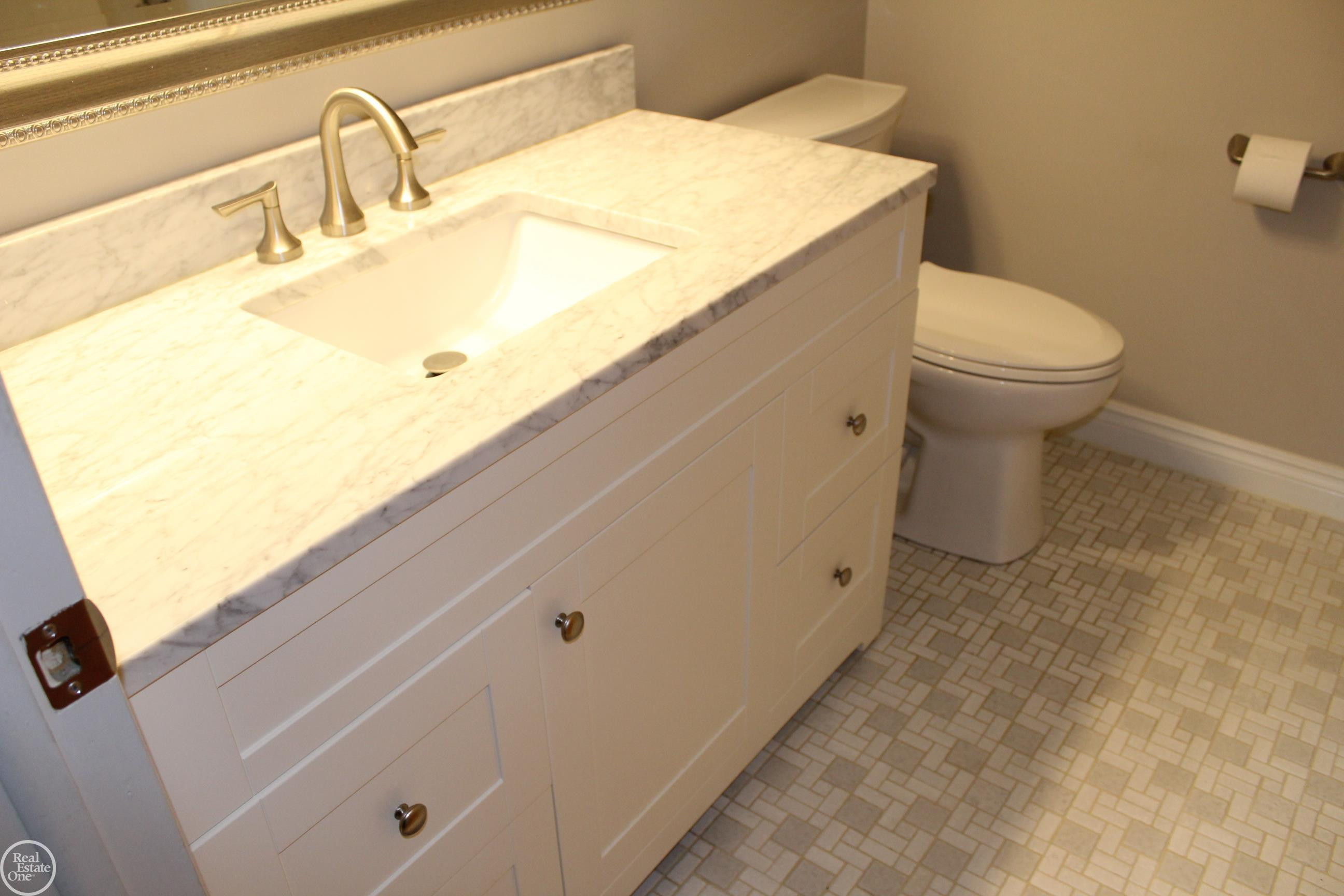 20463 Brandonwood Road, Clinton Twp, MI 48038 — Photo 14