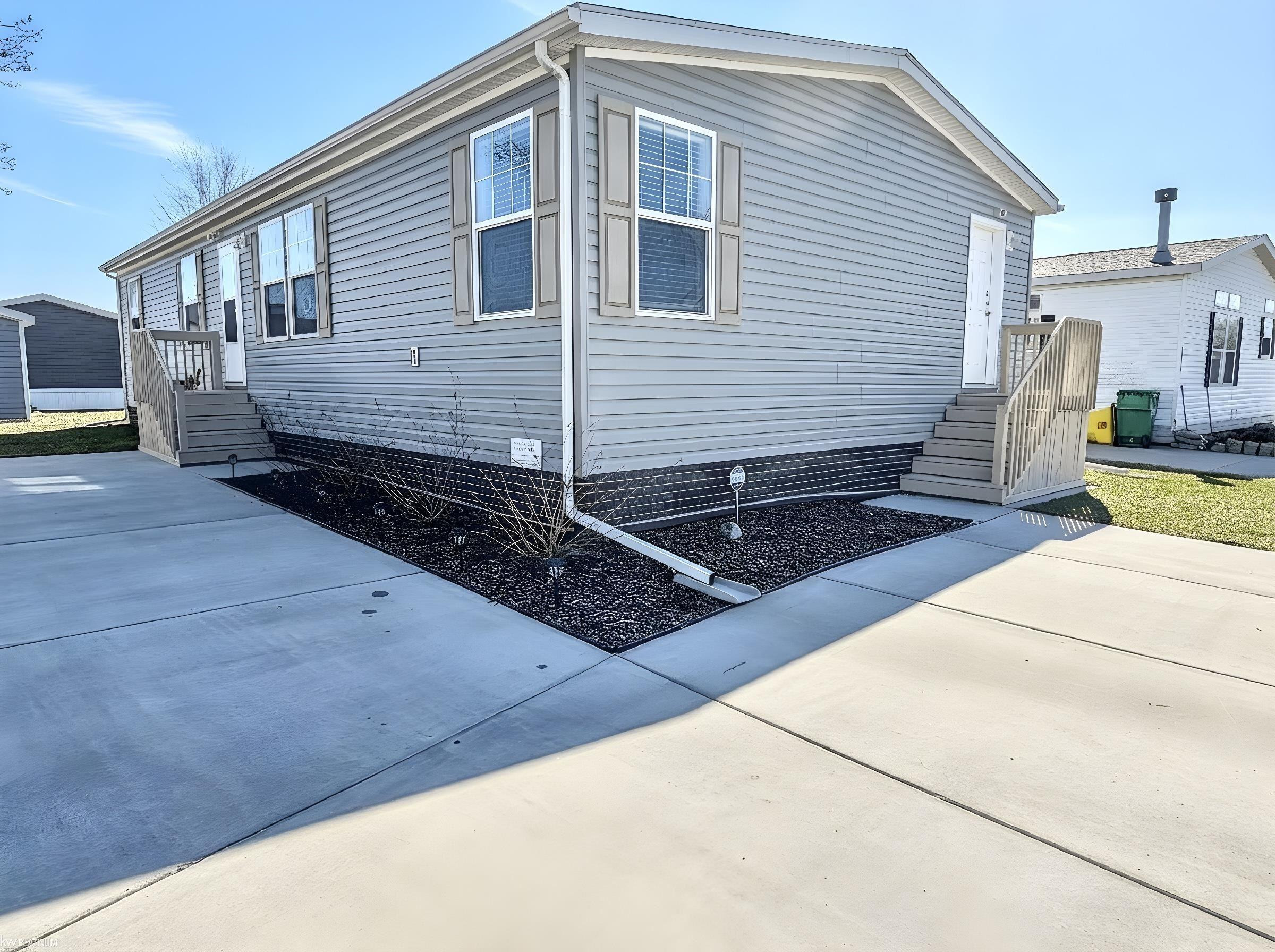 33200 Sumac Court, MI 48048 — Photo 4