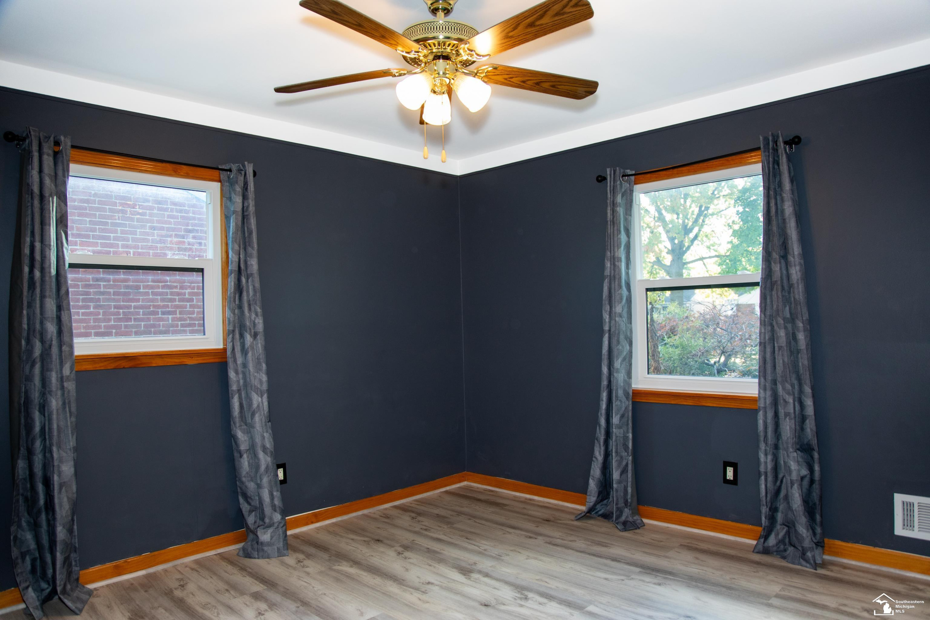 15649 Churchill Street, Southgate, MI 48195 — Photo 11