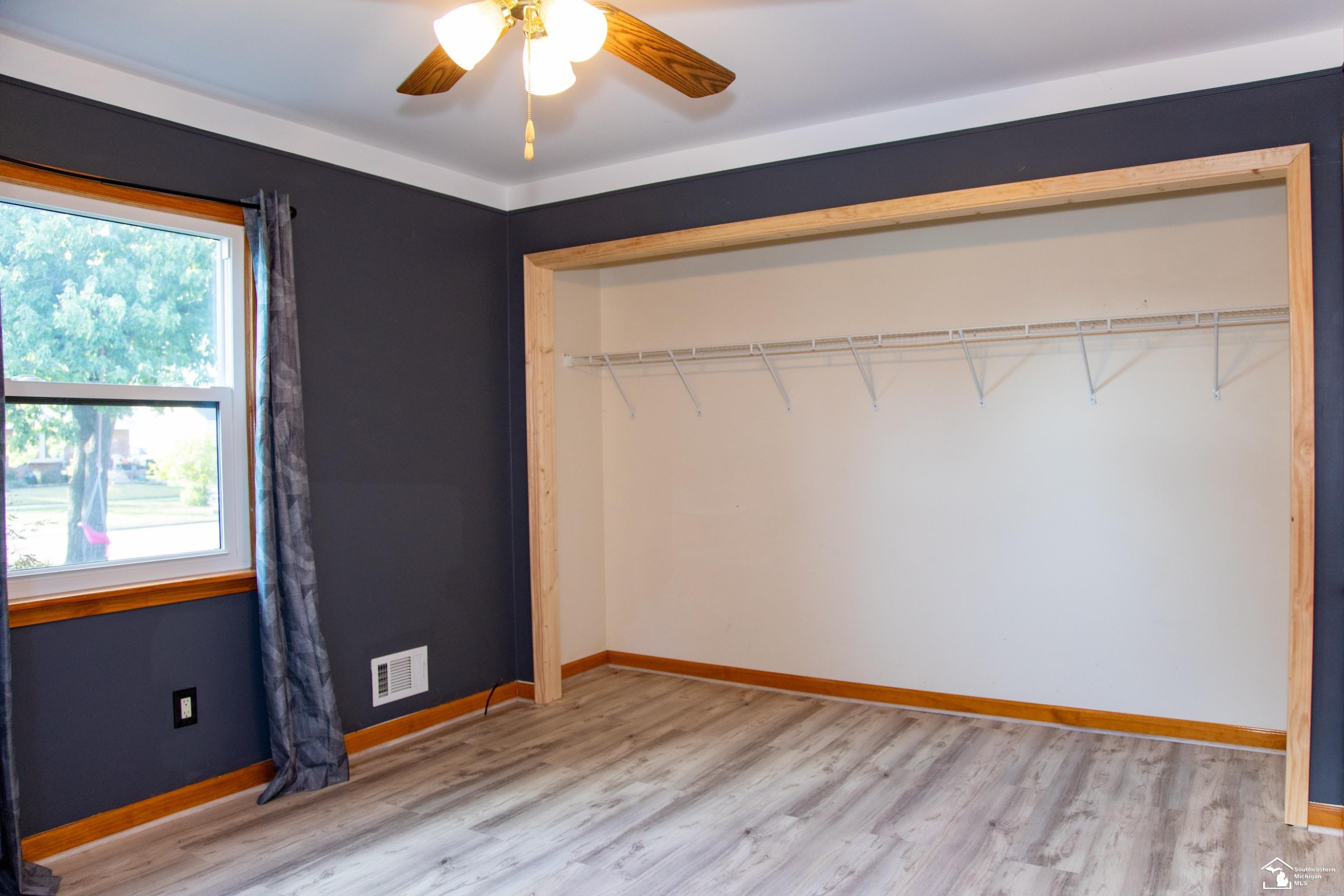 15649 Churchill Street, Southgate, MI 48195 — Photo 12