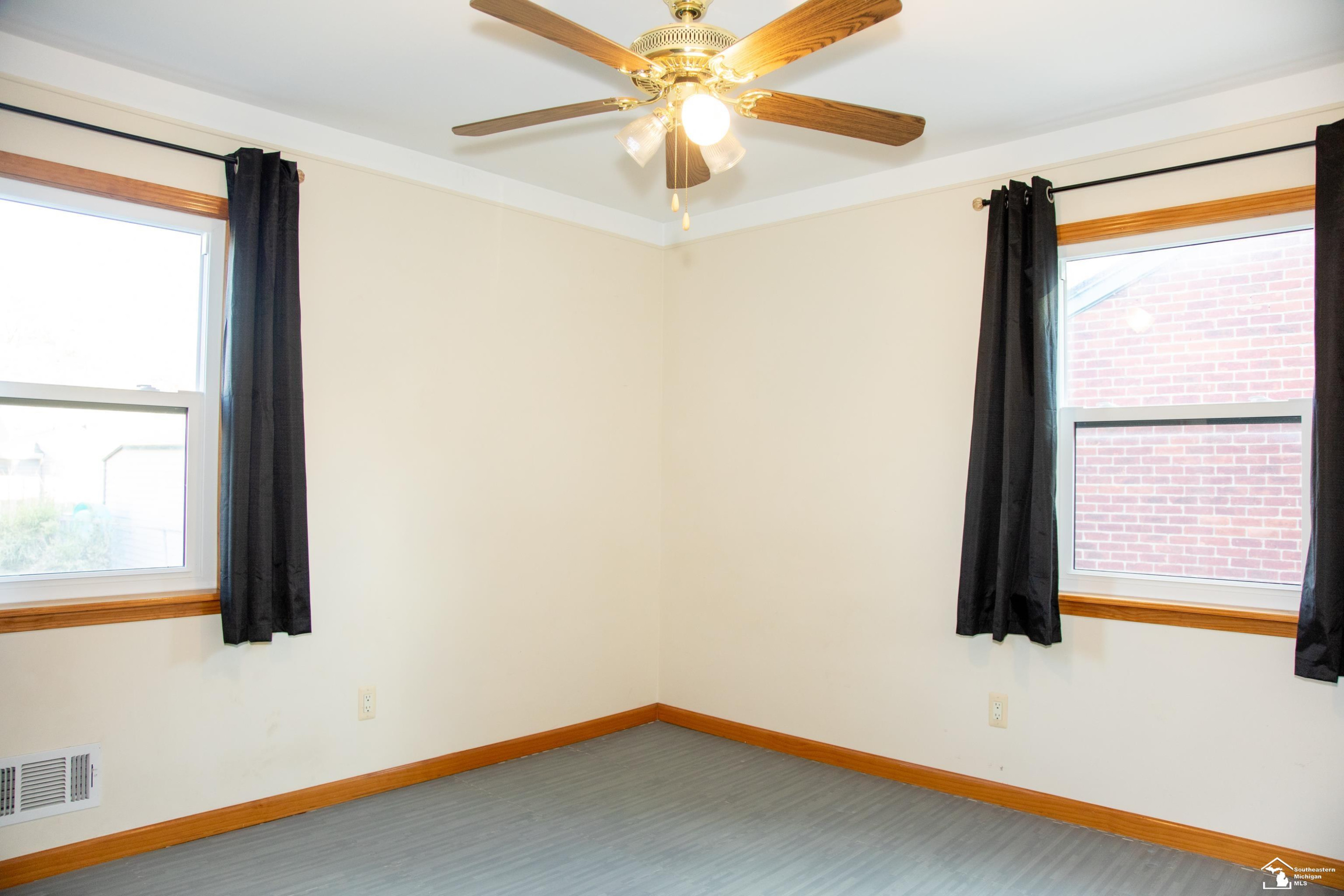 15649 Churchill Street, Southgate, MI 48195 — Photo 13