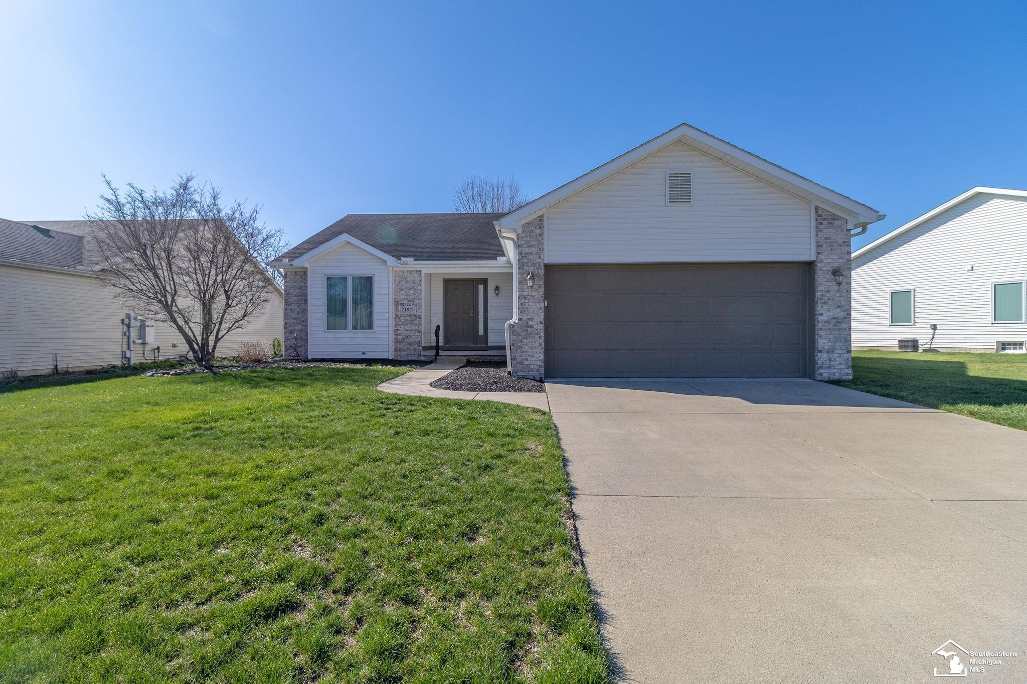 2197 Princeton Lane, Temperance, MI 48182 — Photo 2