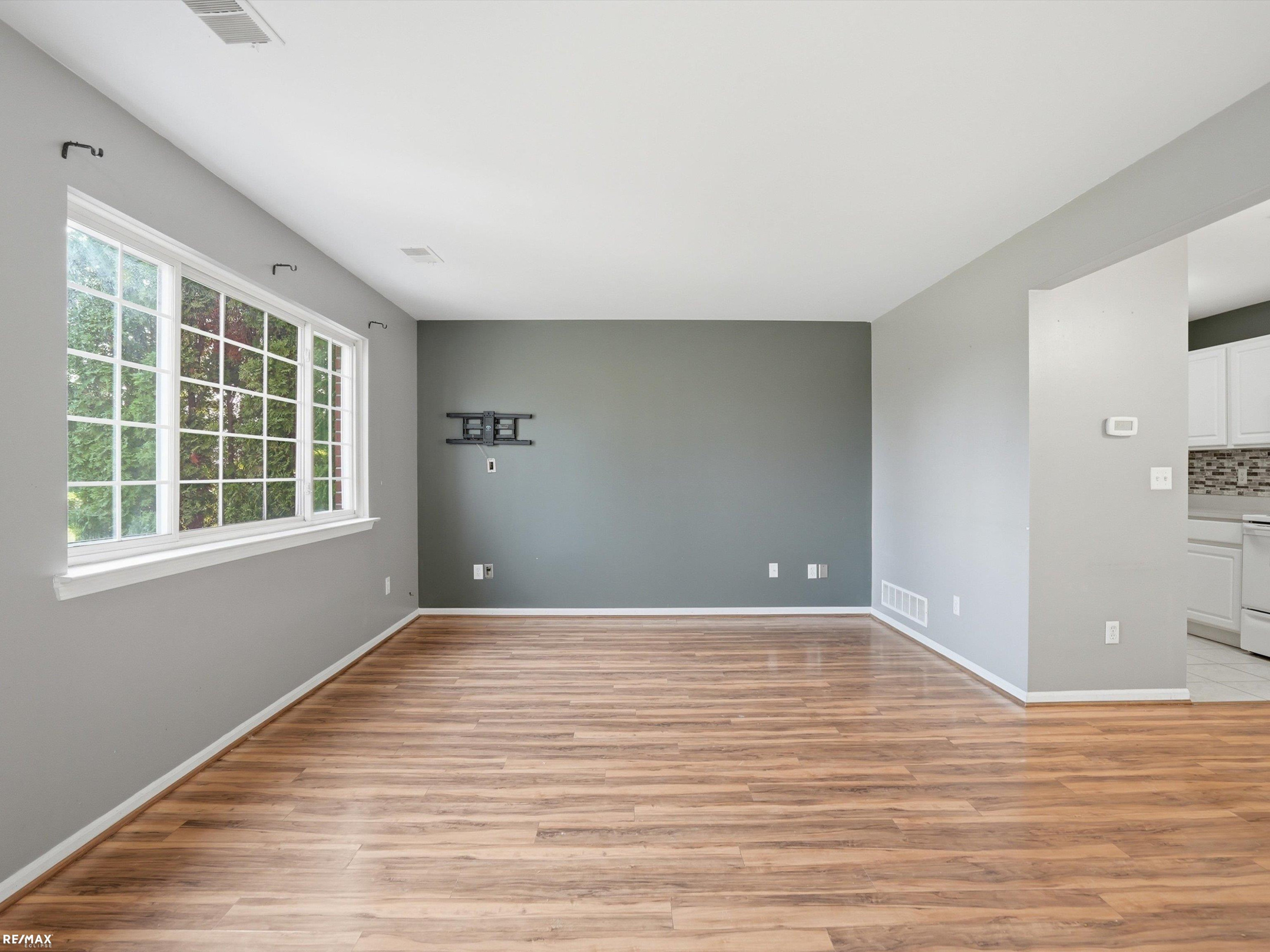 29740 Amy Lane, MI 48047 — Photo 7