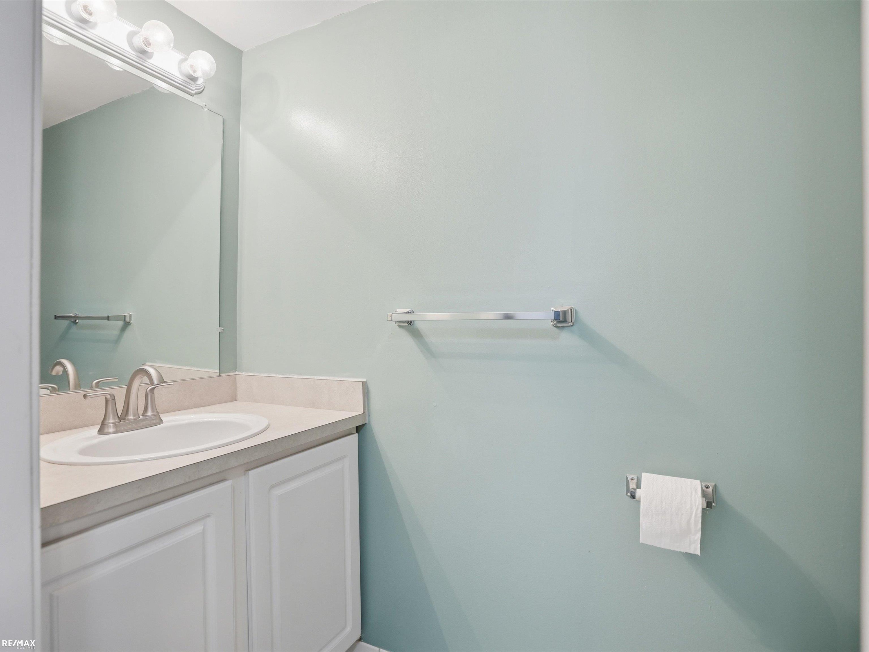 29740 Amy Lane, MI 48047 — Photo 14