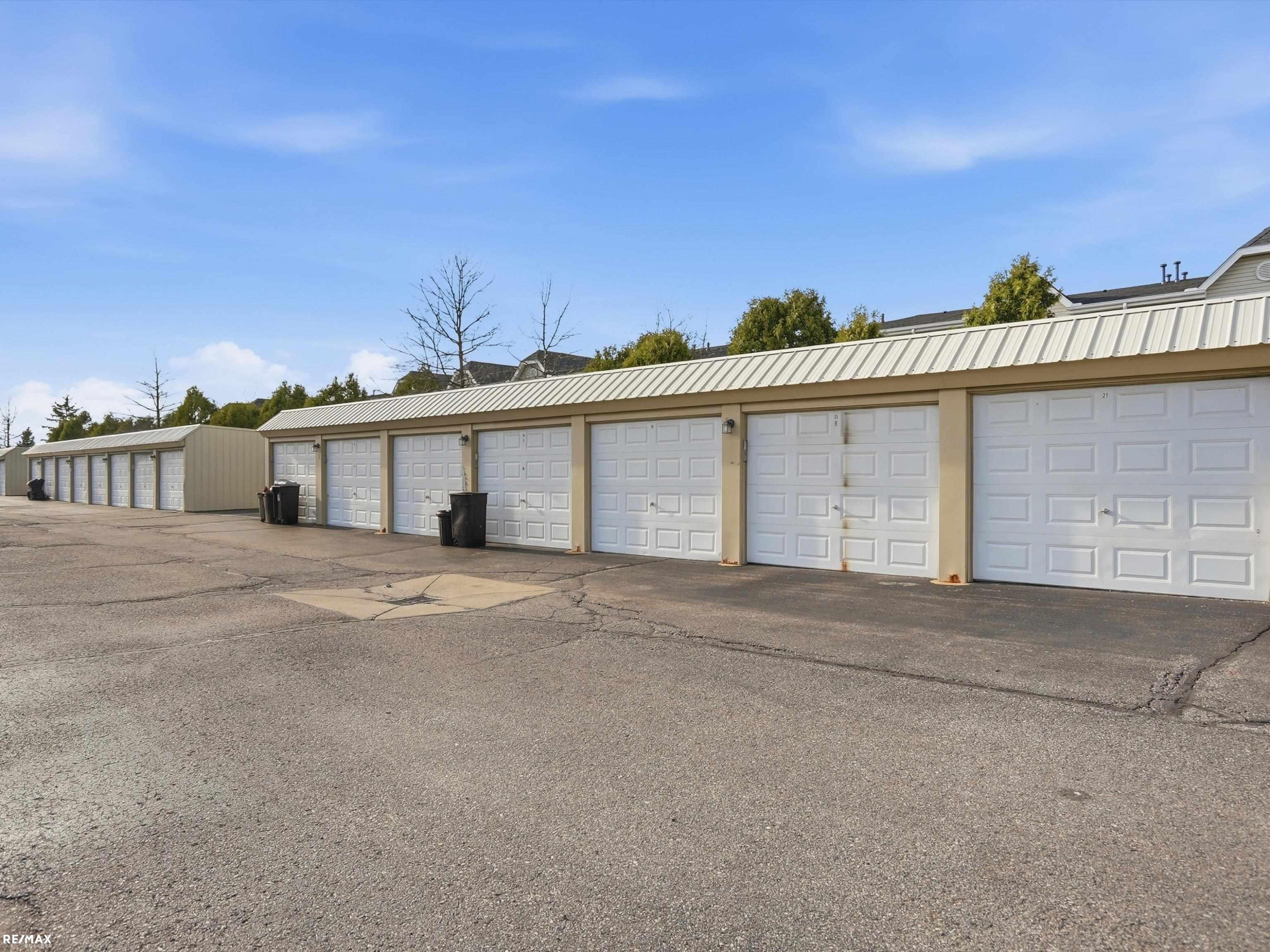 29740 Amy Lane, MI 48047 — Photo 24