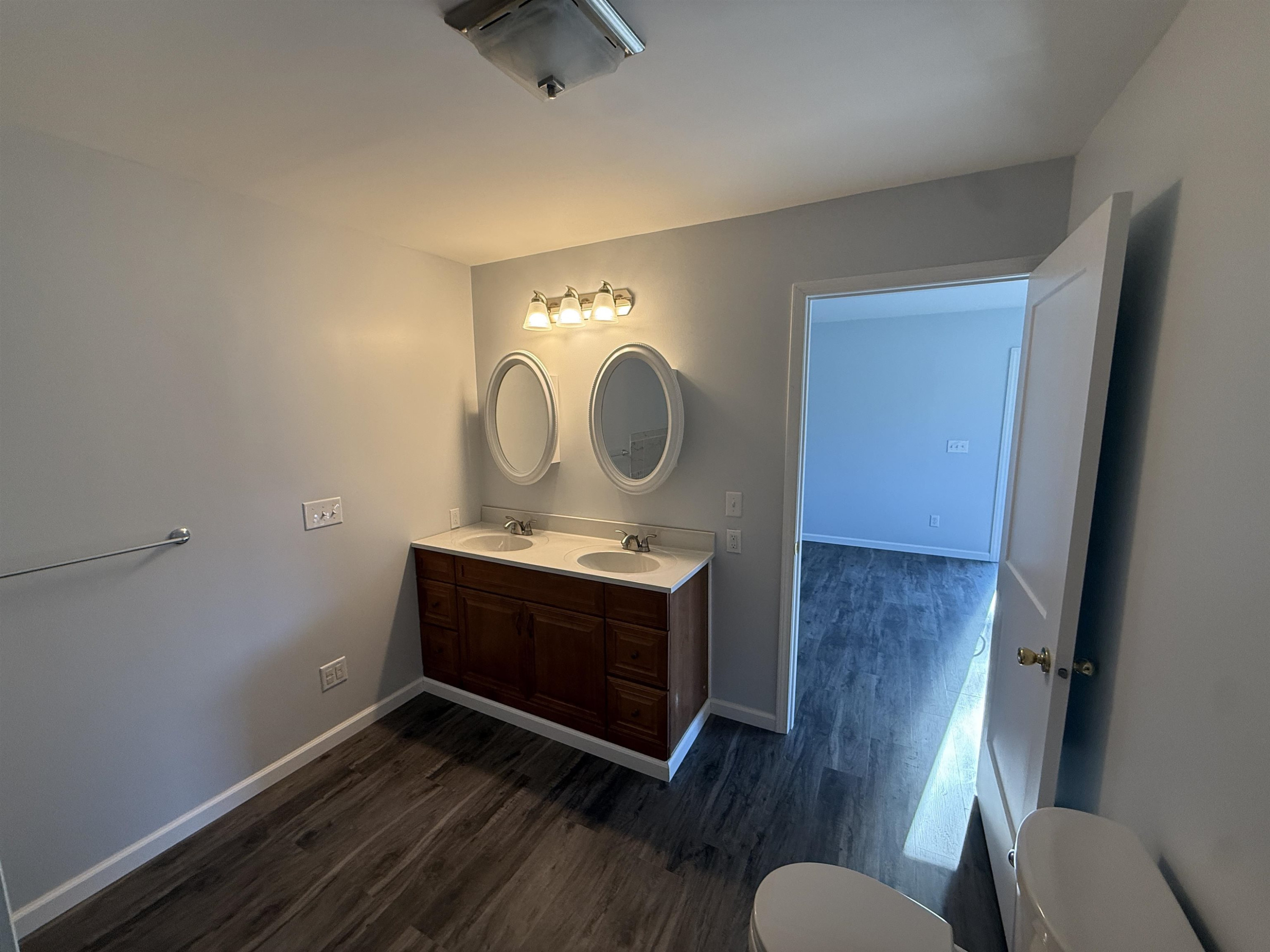 5412 E Stanley Road, Flint, MI 48506 — Photo 16