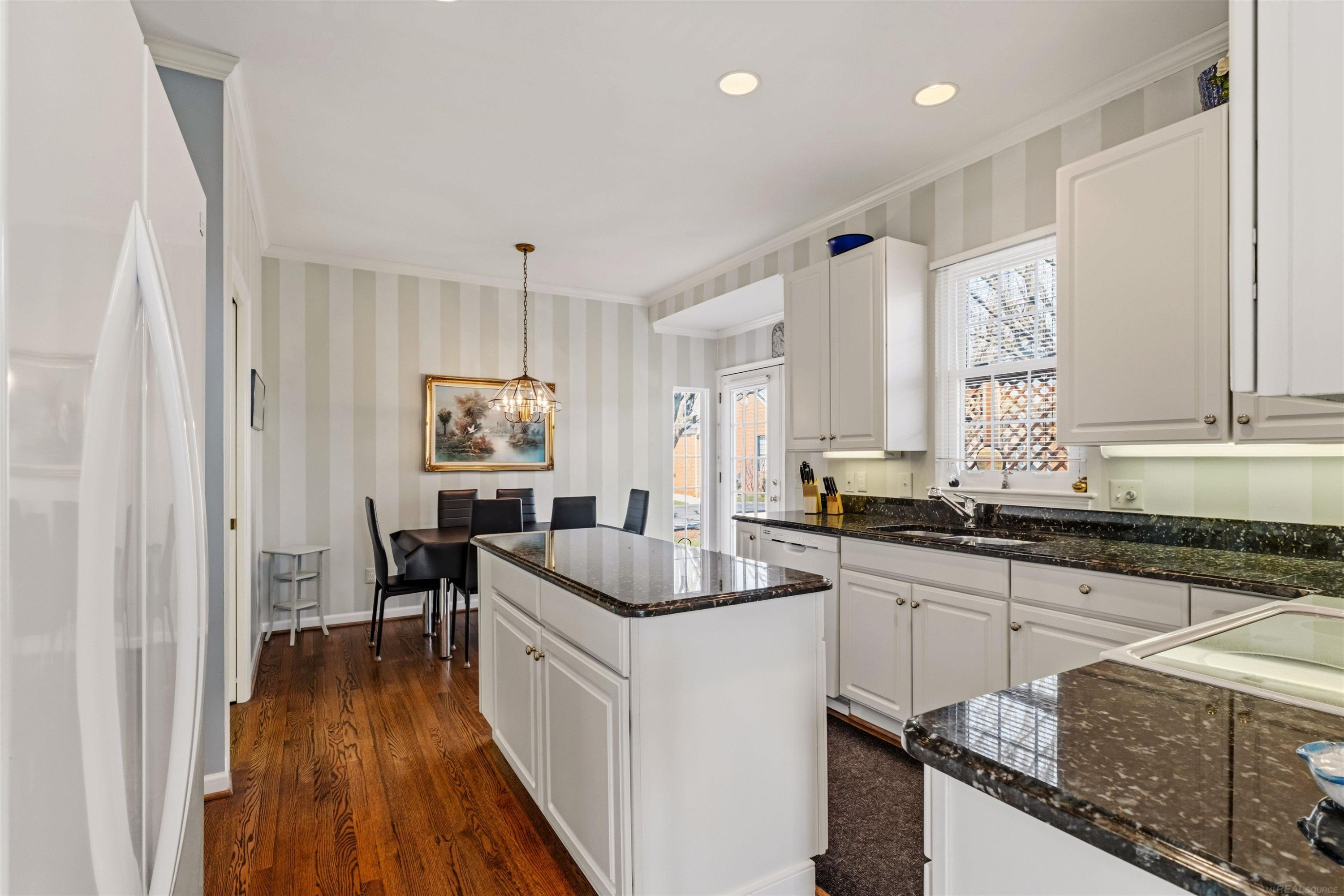 4002 Harbor Place Drive, Saint Clair Shores, MI, 48080