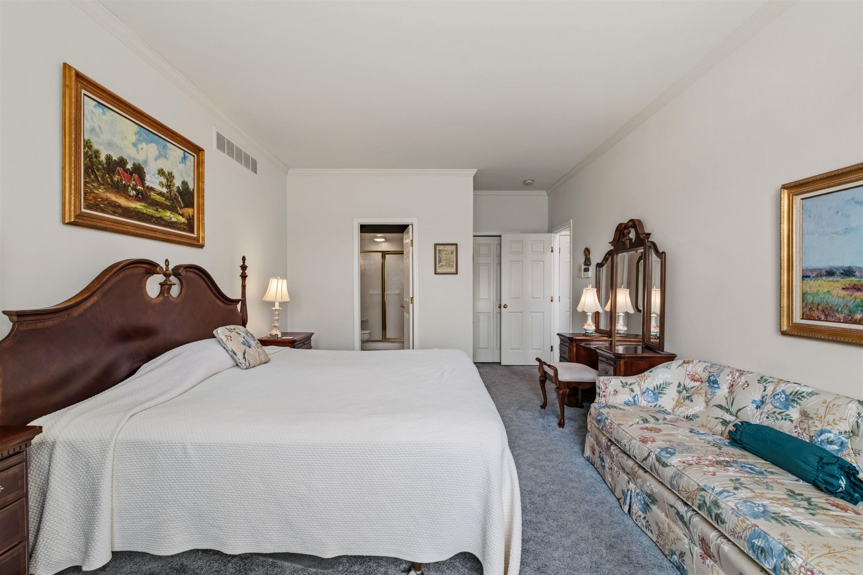 4002 Harbor Place Drive, Saint Clair Shores, MI, 48080