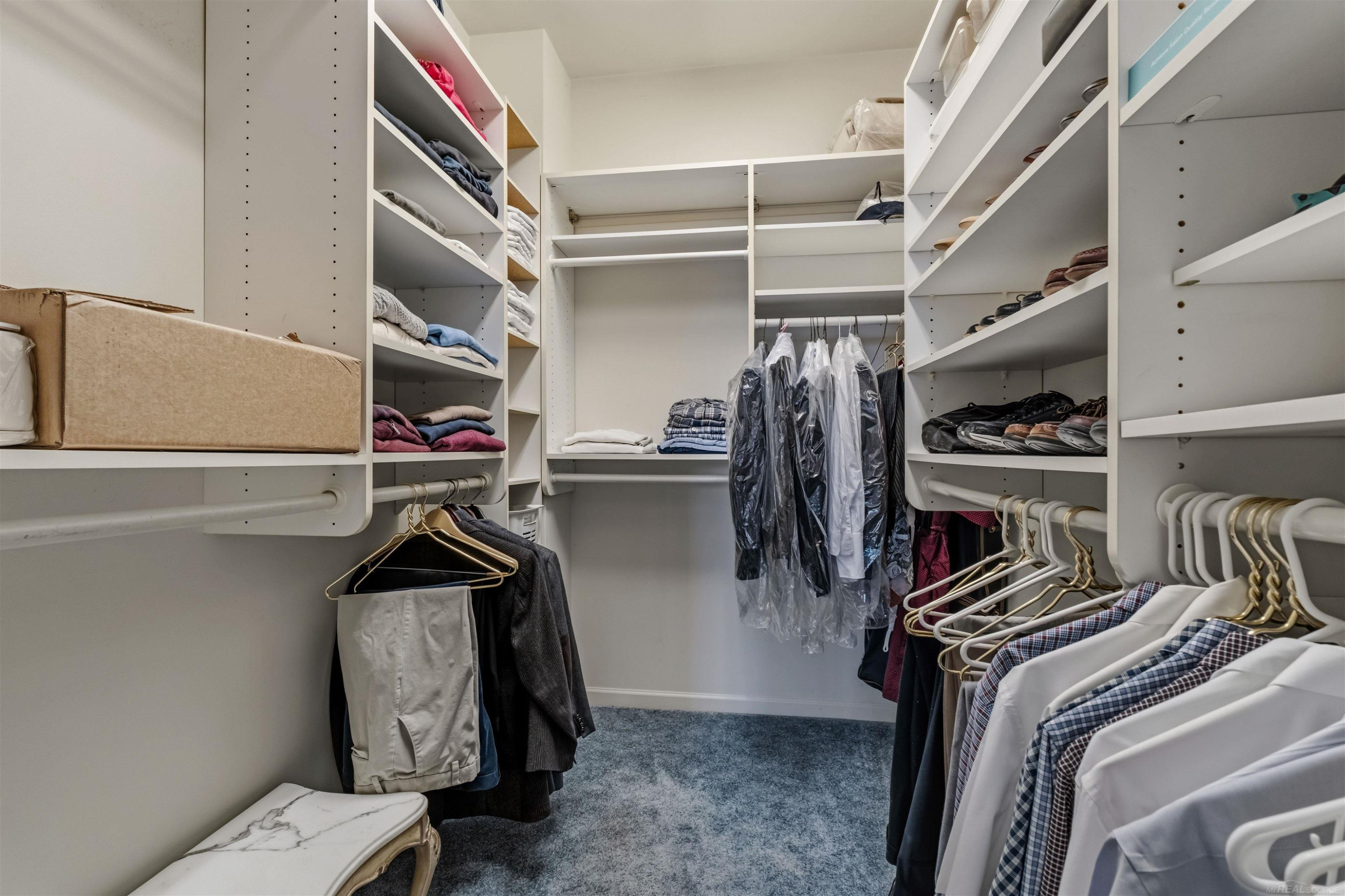 4002 Harbor Place Drive, Saint Clair Shores, MI, 48080