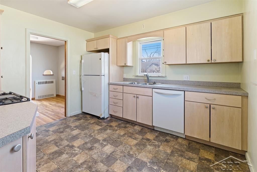 3316 Court Street, Saginaw, MI 48602 — Photo 9