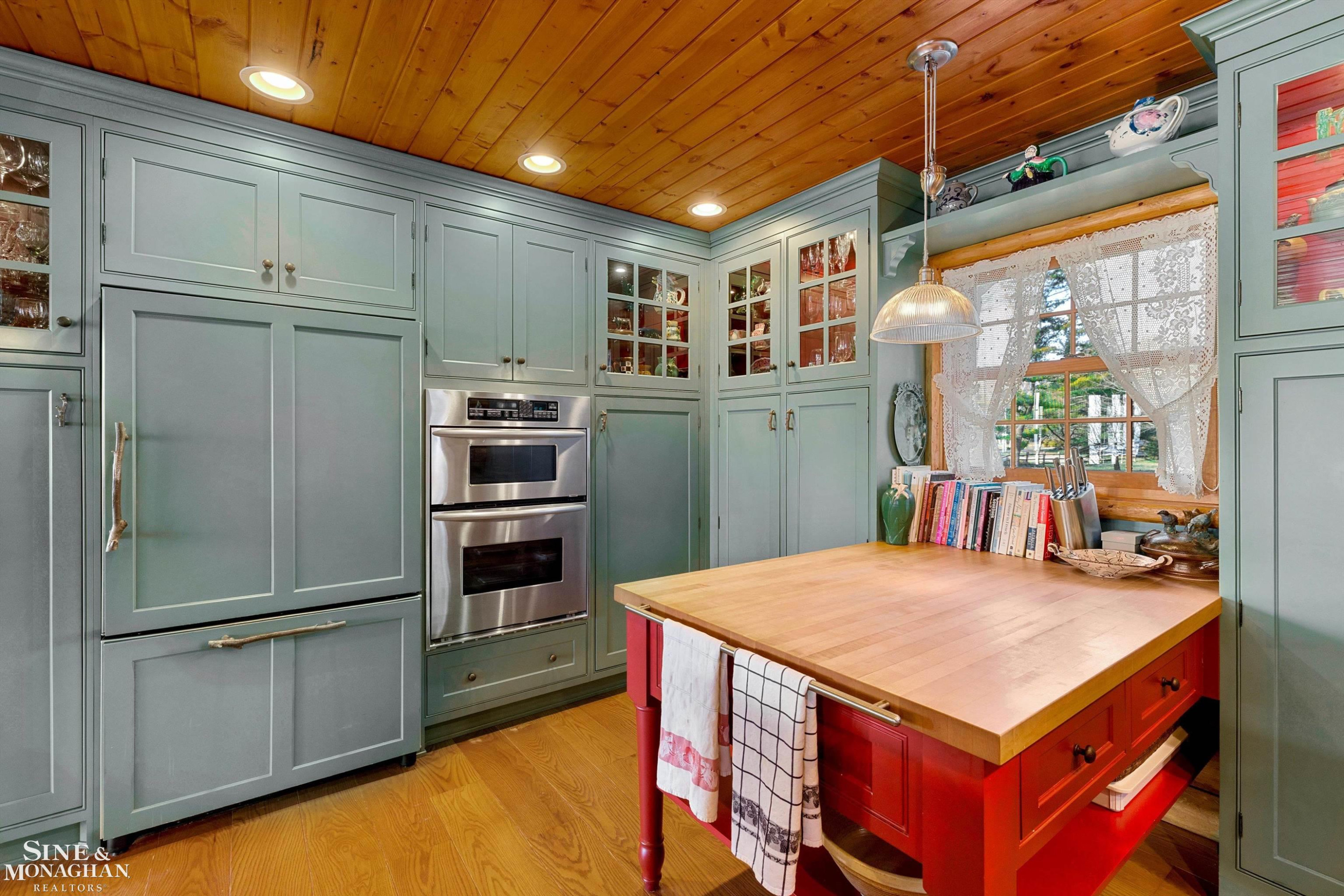 4673 Lakeshore Road, Lexington, MI, 48450