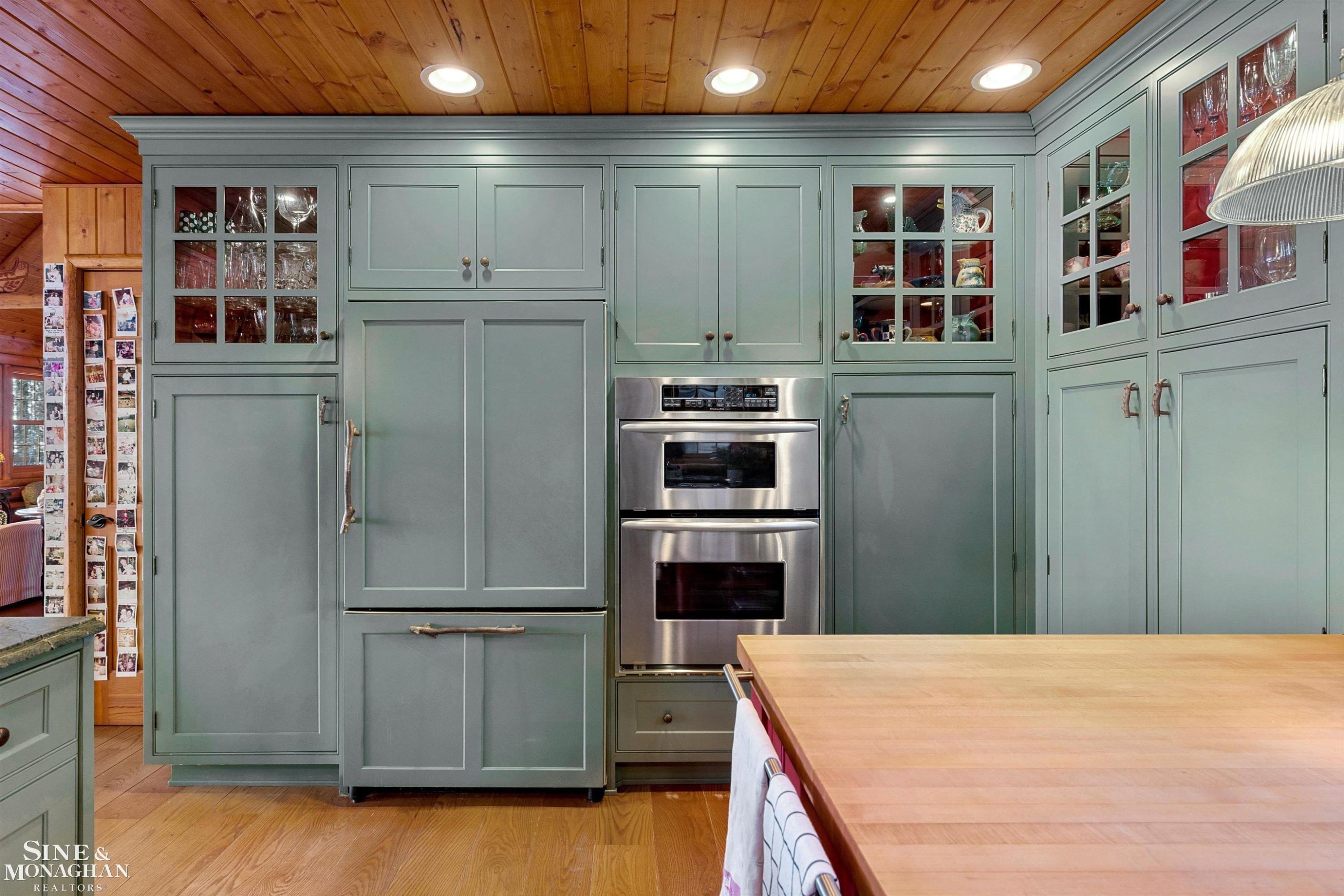 4673 Lakeshore Road, Lexington, MI, 48450