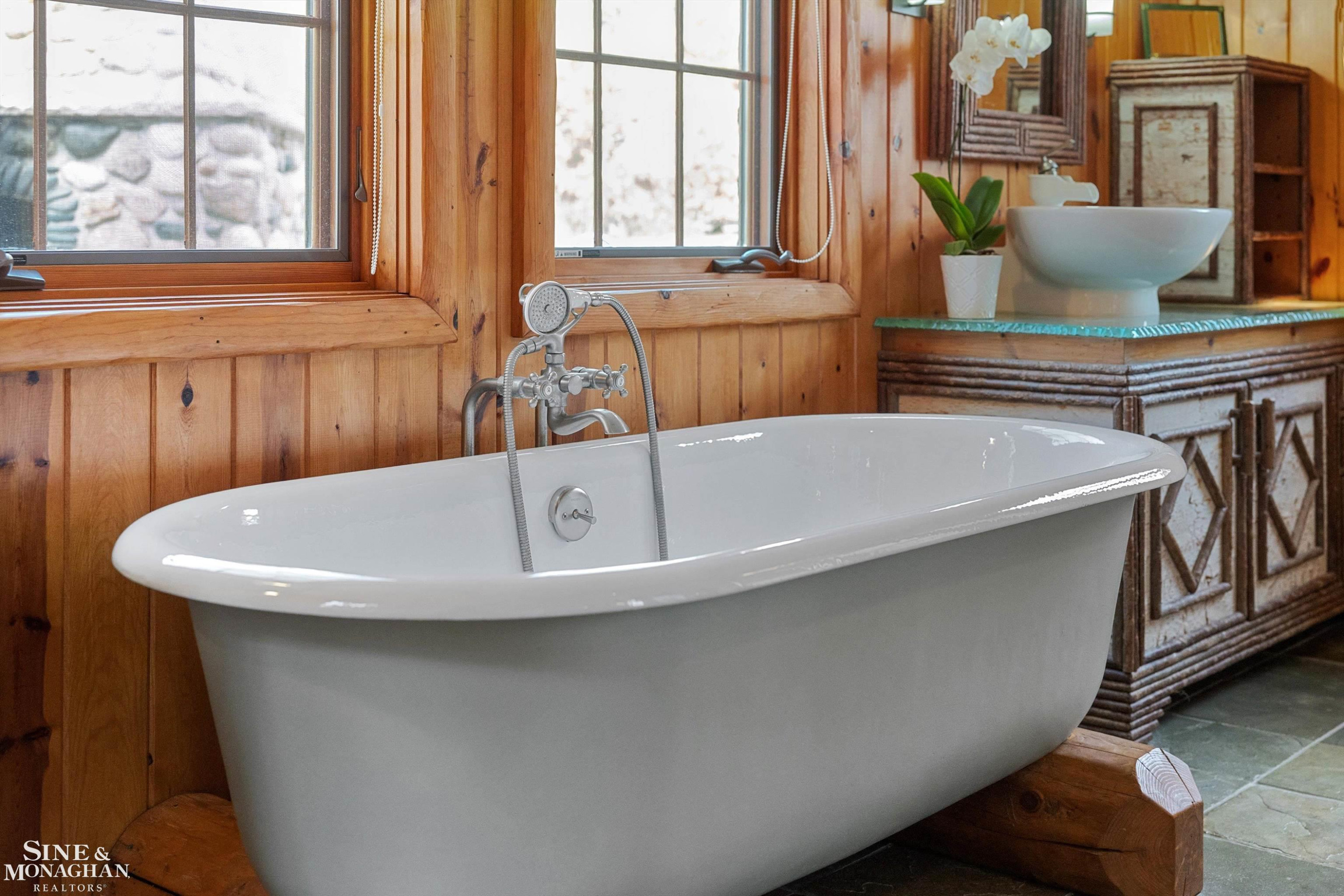 4673 Lakeshore Road, Lexington, MI, 48450