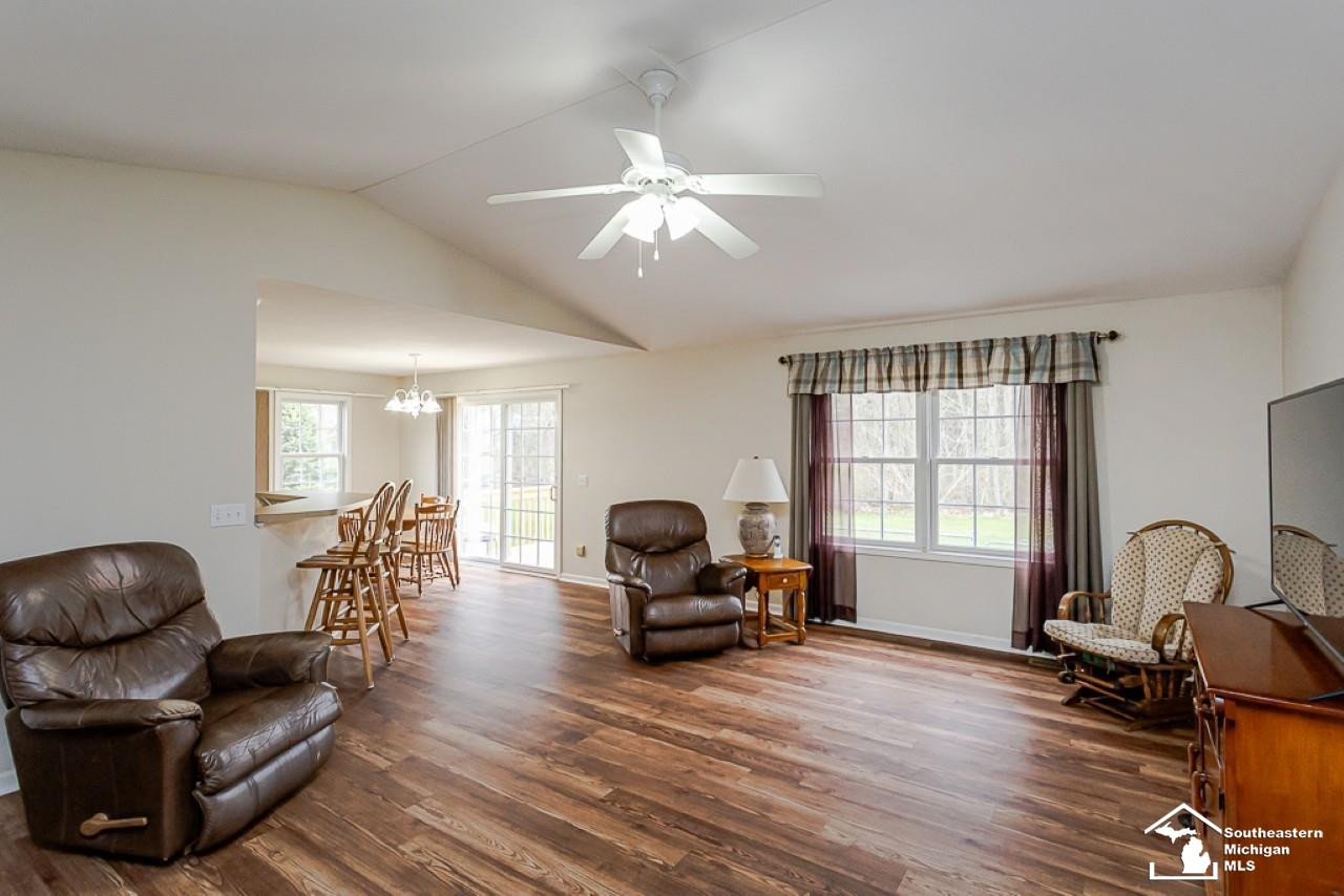 1897 Allan Street, Adrian, MI 49221 — Photo 3