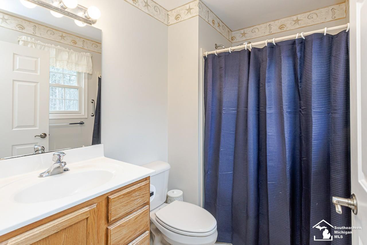 1897 Allan Street, Adrian, MI 49221 — Photo 15