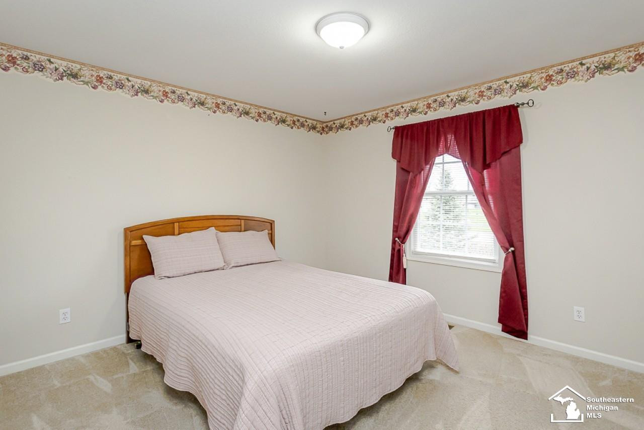 1897 Allan Street, Adrian, MI 49221 — Photo 17